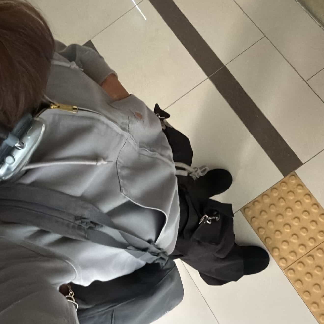 Carhartt WIP Active Jacket Graphite Rigid - Winter, Apple AirPods Max Lightning Sky Blue (Korean Ver.) 착용 스타일