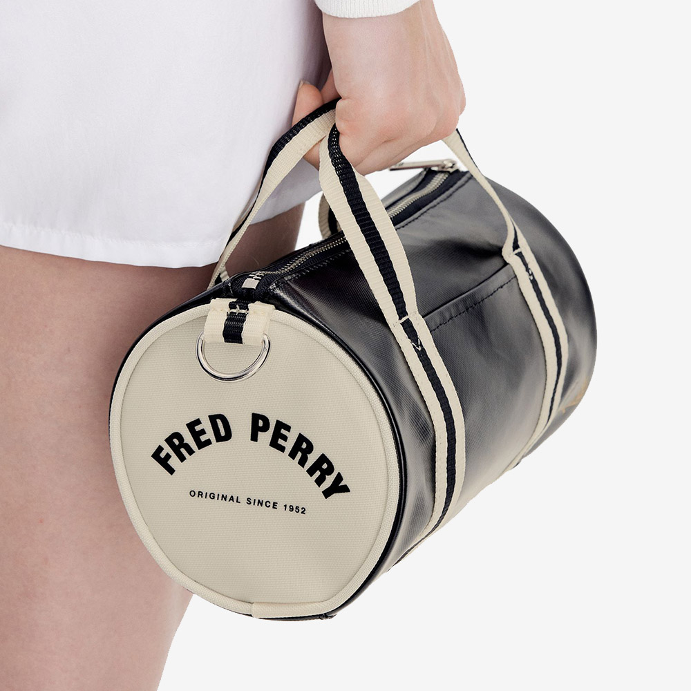 프레드페리 클래식 미니 배럴 백 블랙/에크루(Fred Perry Classic Mini Barrel Bag Black / Ecru) - 6