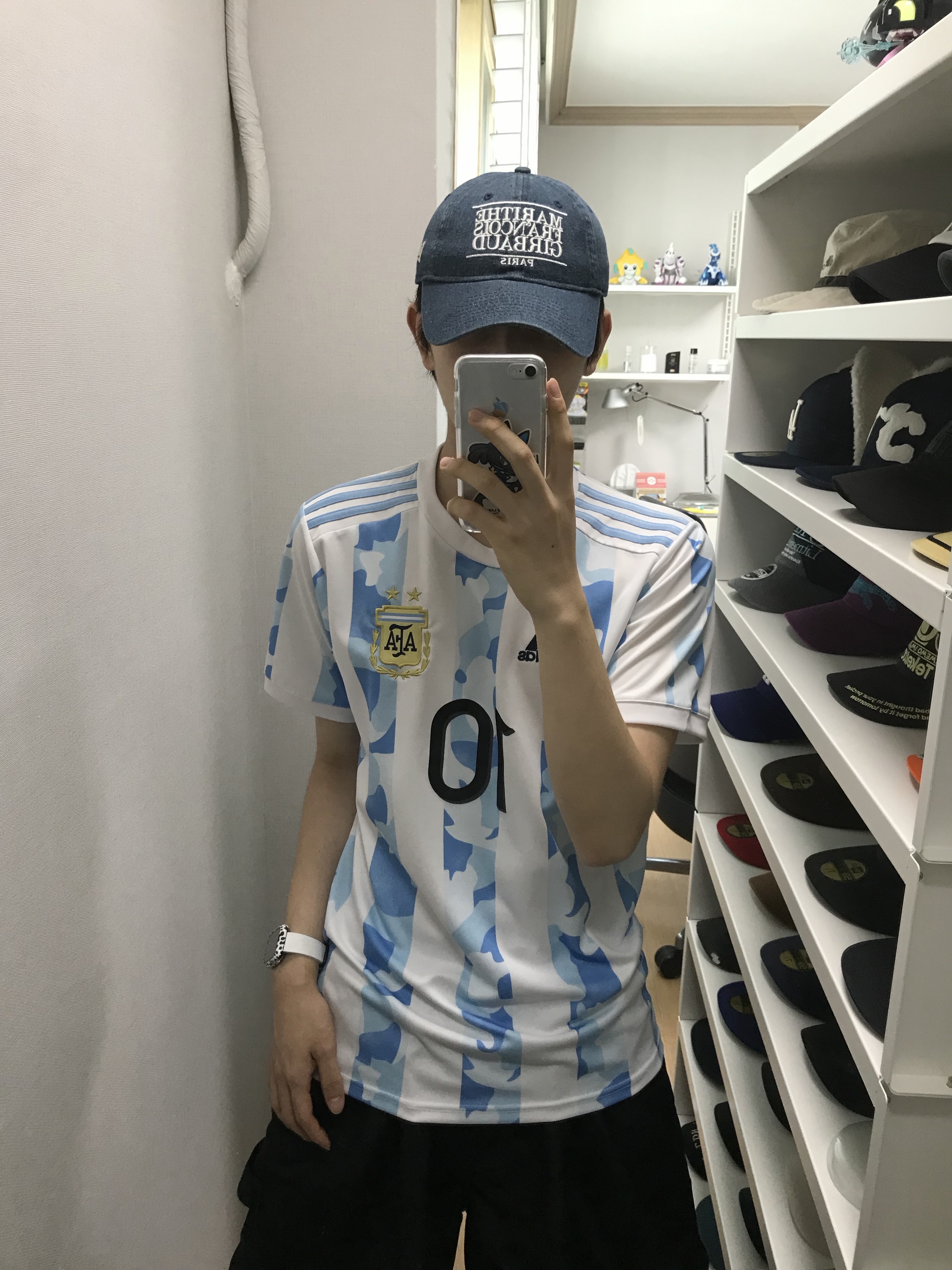 Adidas Argentina 2026 Home Jersey White Icey Blue - KR Sizing (Non Marking Ver.), Adidas Argentina 2024 Home Jersey White Blue Burst - KR Sizing (Non Marking Ver.) 착용 스타일 - 2