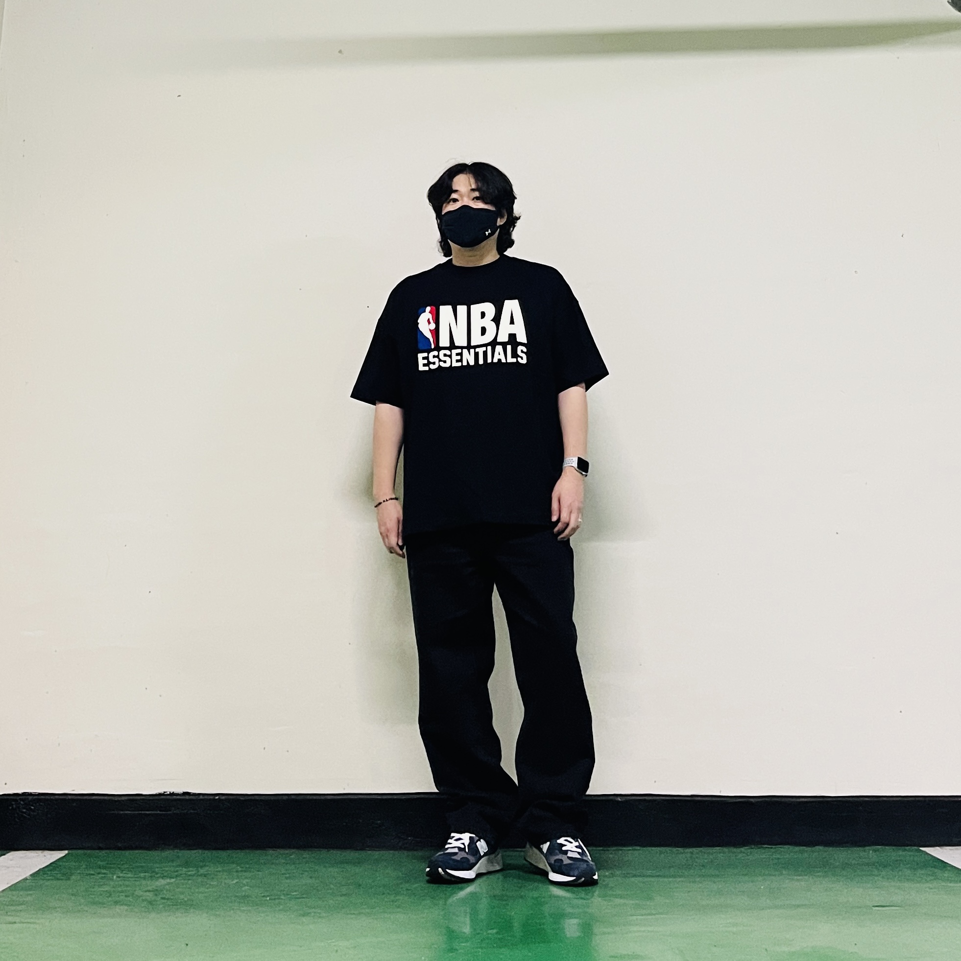 Stussy Washed Canvas Big OL' Jean Black, Essentials x NBA T-Shirt Black - 24FW 착용 스타일 - 1