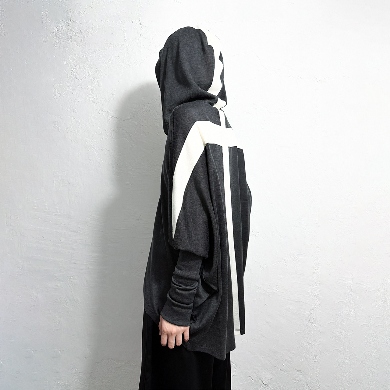 스틸레써디 배트윙 크로스 니트 후디 그레이(Still Lethardy Batwing Cross Knit Hoodie Grey) - 4