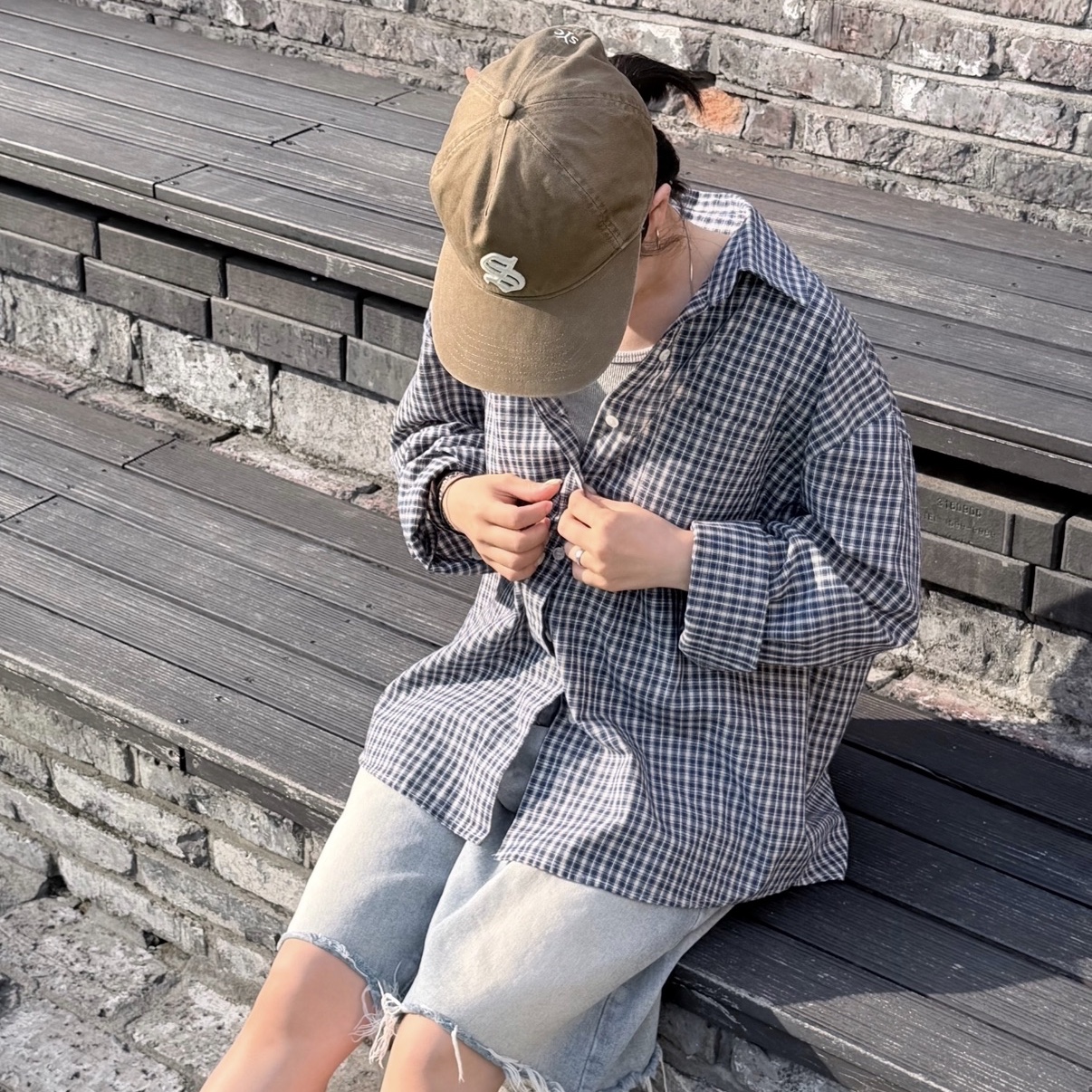 Sunday Ceremony Sy Logo 5 Panel New Cotton Cap - Light Brown 착용 스타일 - 2