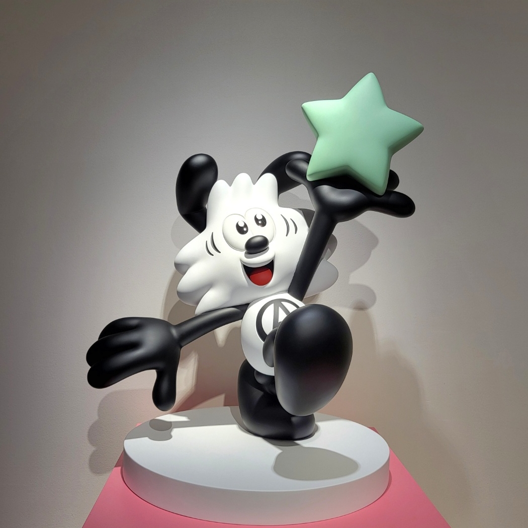 Verdy x Lotte Museum Visty Figure 착용 스타일 - 5