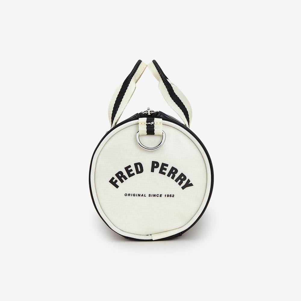 프레드페리 클래식 미니 배럴 백 블랙/에크루(Fred Perry Classic Mini Barrel Bag Black / Ecru) - 3
