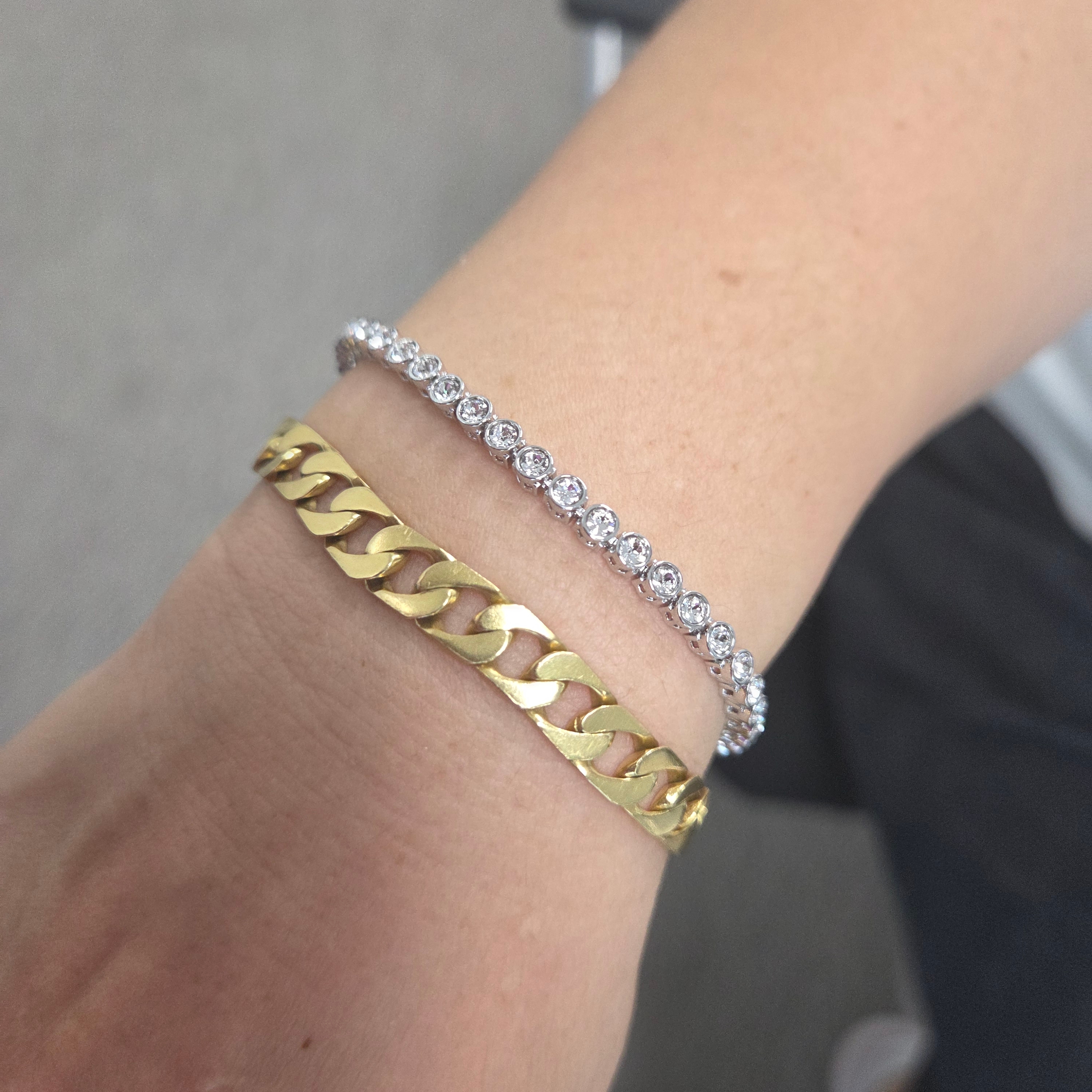 (W) Swarovski Emily Bracelet White Rhodium Plated 착용 스타일 - 2