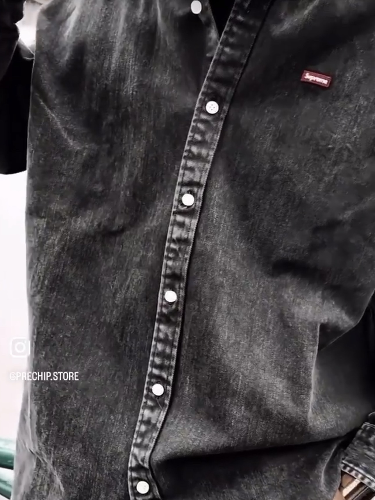 Supreme Small Box Shirt Washed Black - 24SS 착용 스타일