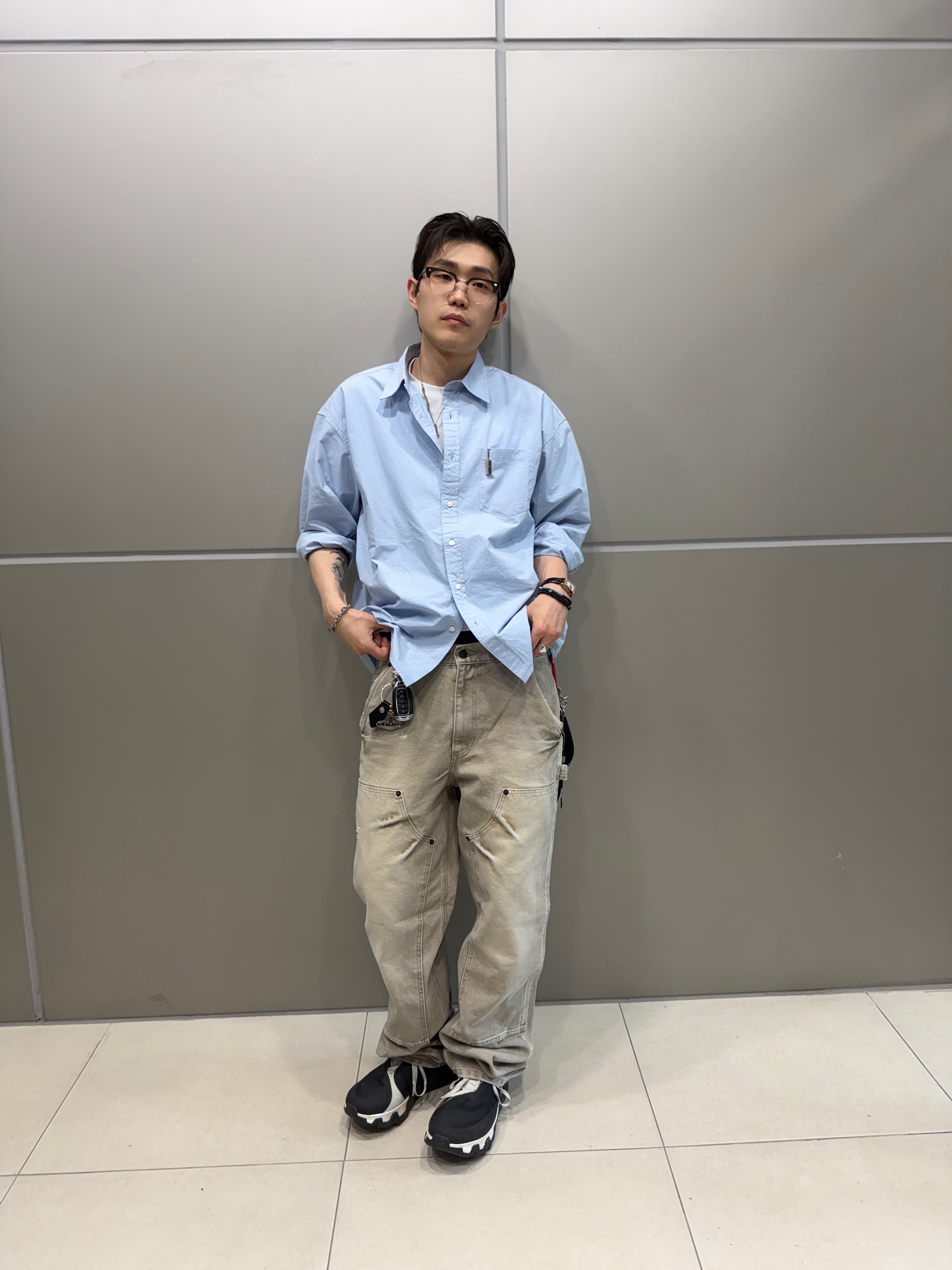 On Running x Post Archive Faction (Paf) Cloudmonster Hyper Black, Hono Report Bottle Necklace 착용 스타일 - 1