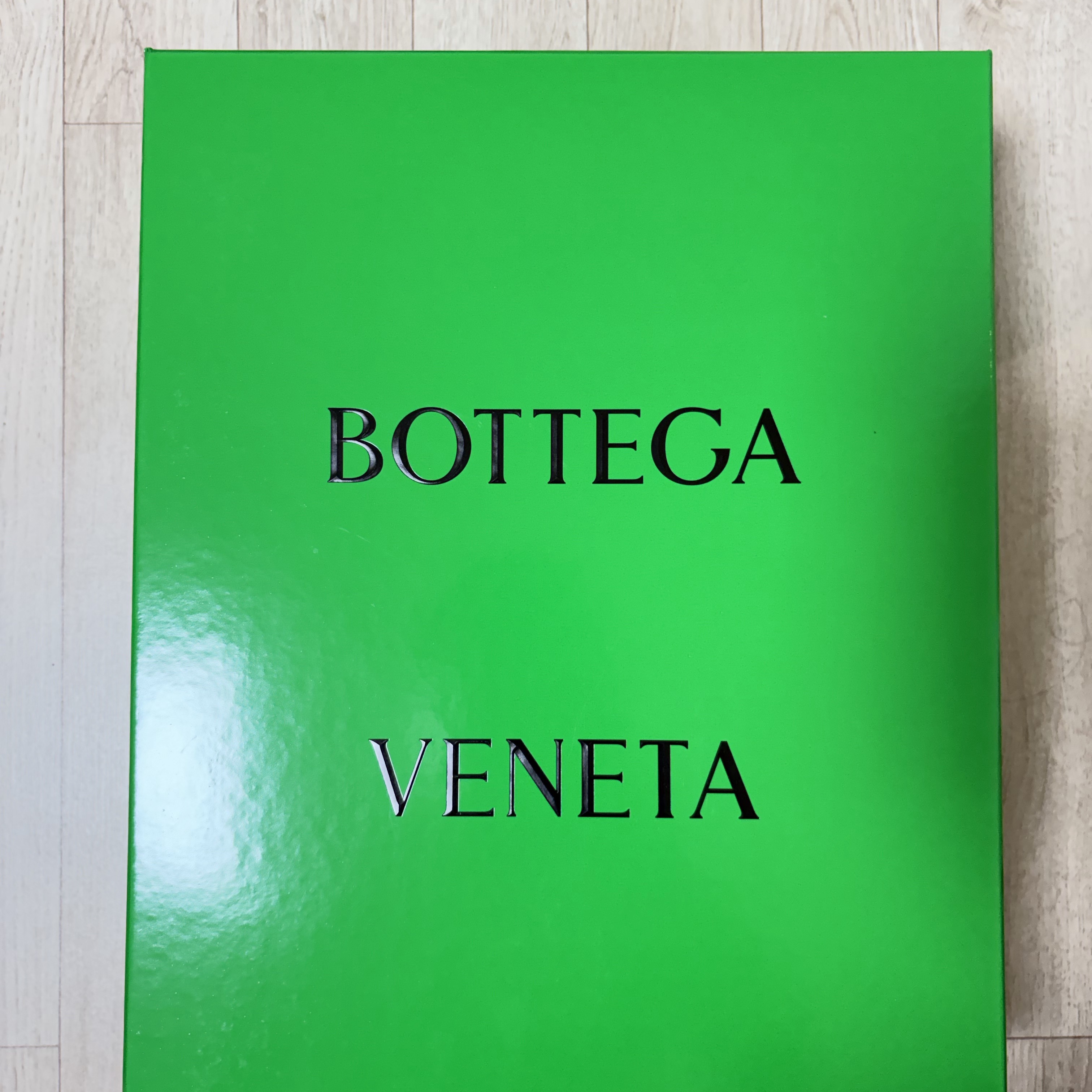 Bottega Veneta Puddle Ankle Boots Sea Salt 착용 스타일 - 1