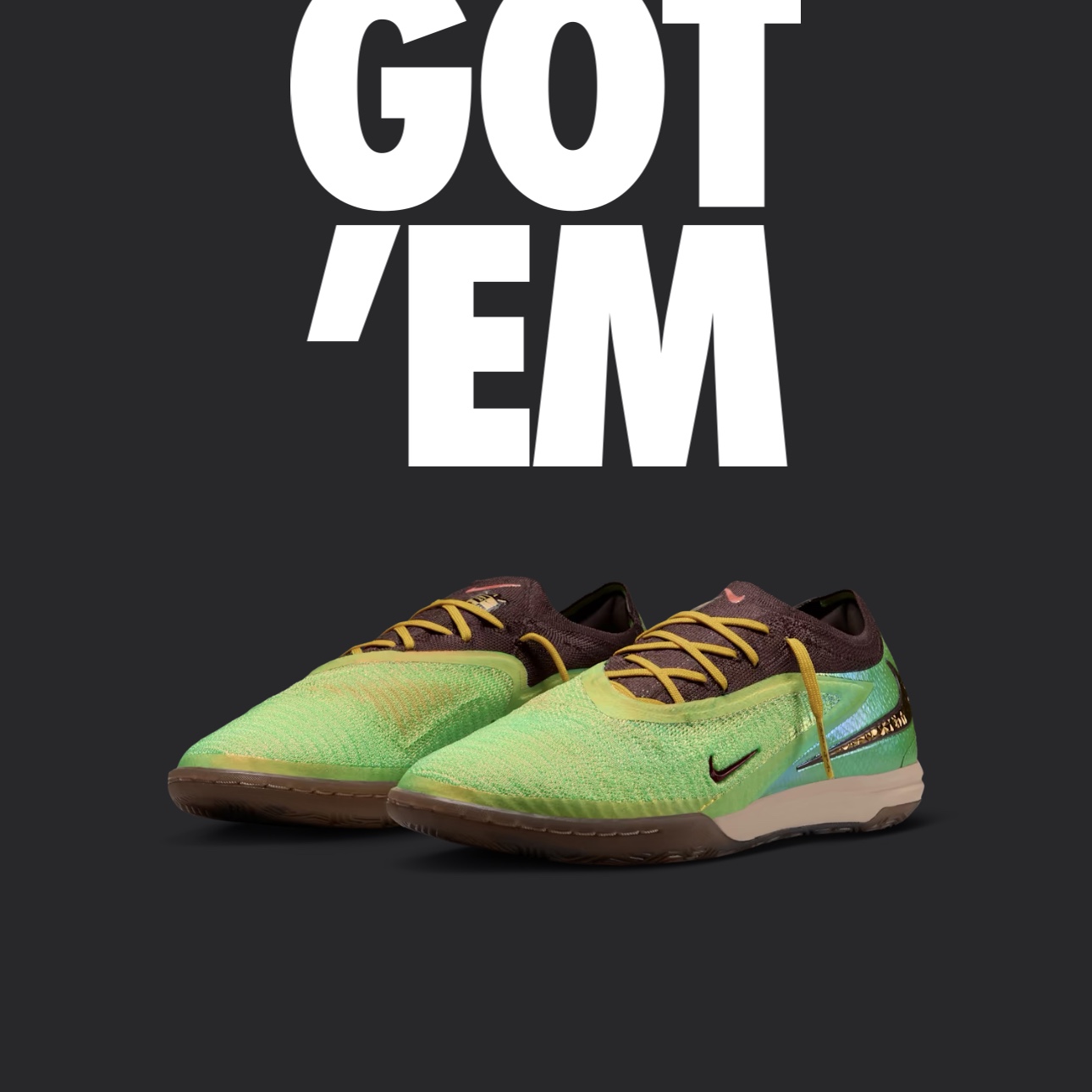 Nike x Travis Scott Cactus Jack Phantom 6 Low Indoor Earth and Metallic Gold 착용 스타일
