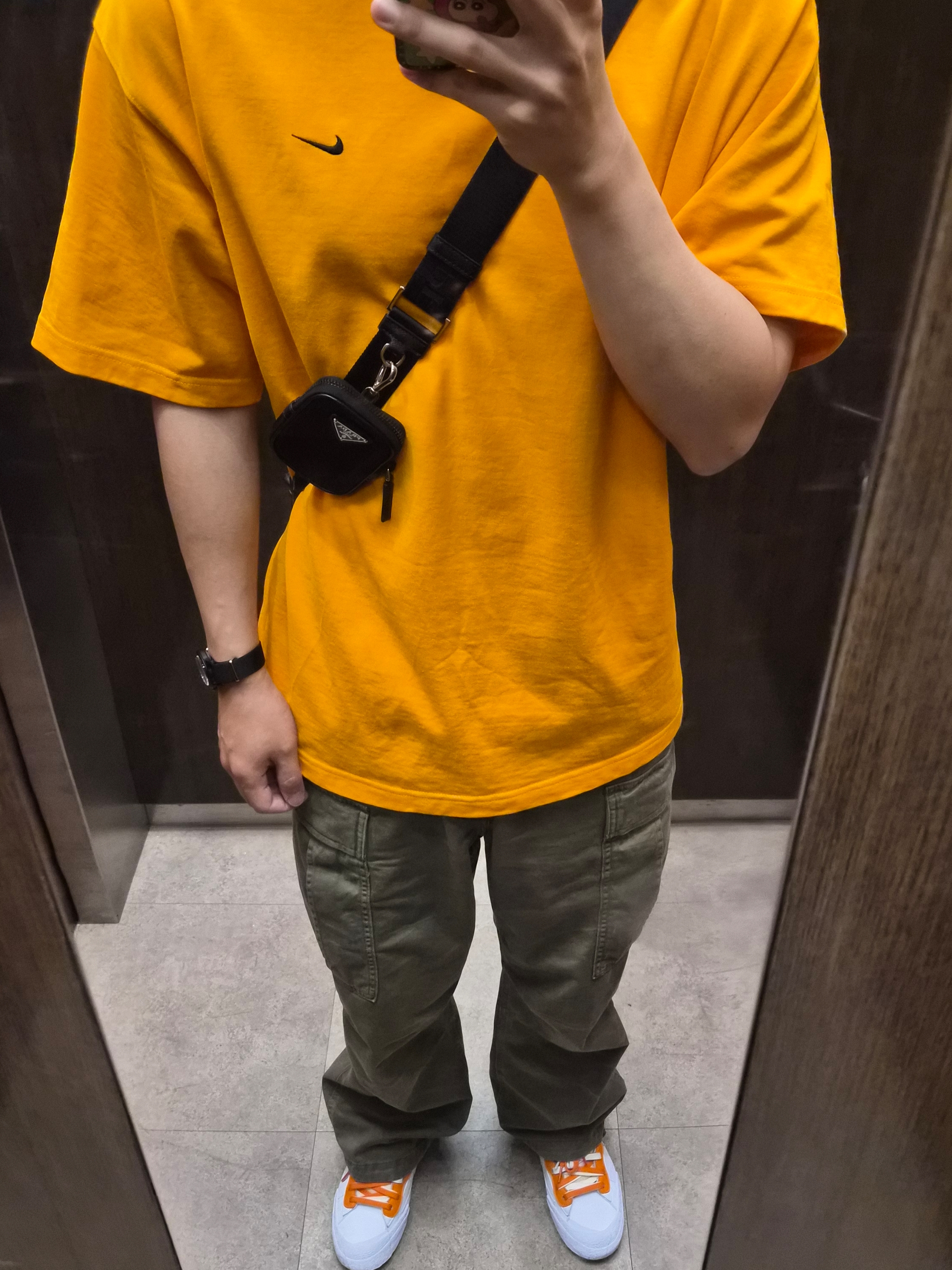 Nike x Kim Jones Oversized T-Shirt Circuit Orange - US/EU, [10% 적립] [KREAM Limited Edition The Trophy Fishing Club] Polo Ralph Lauren Big Cargo Olive - 25FW 착용 스타일