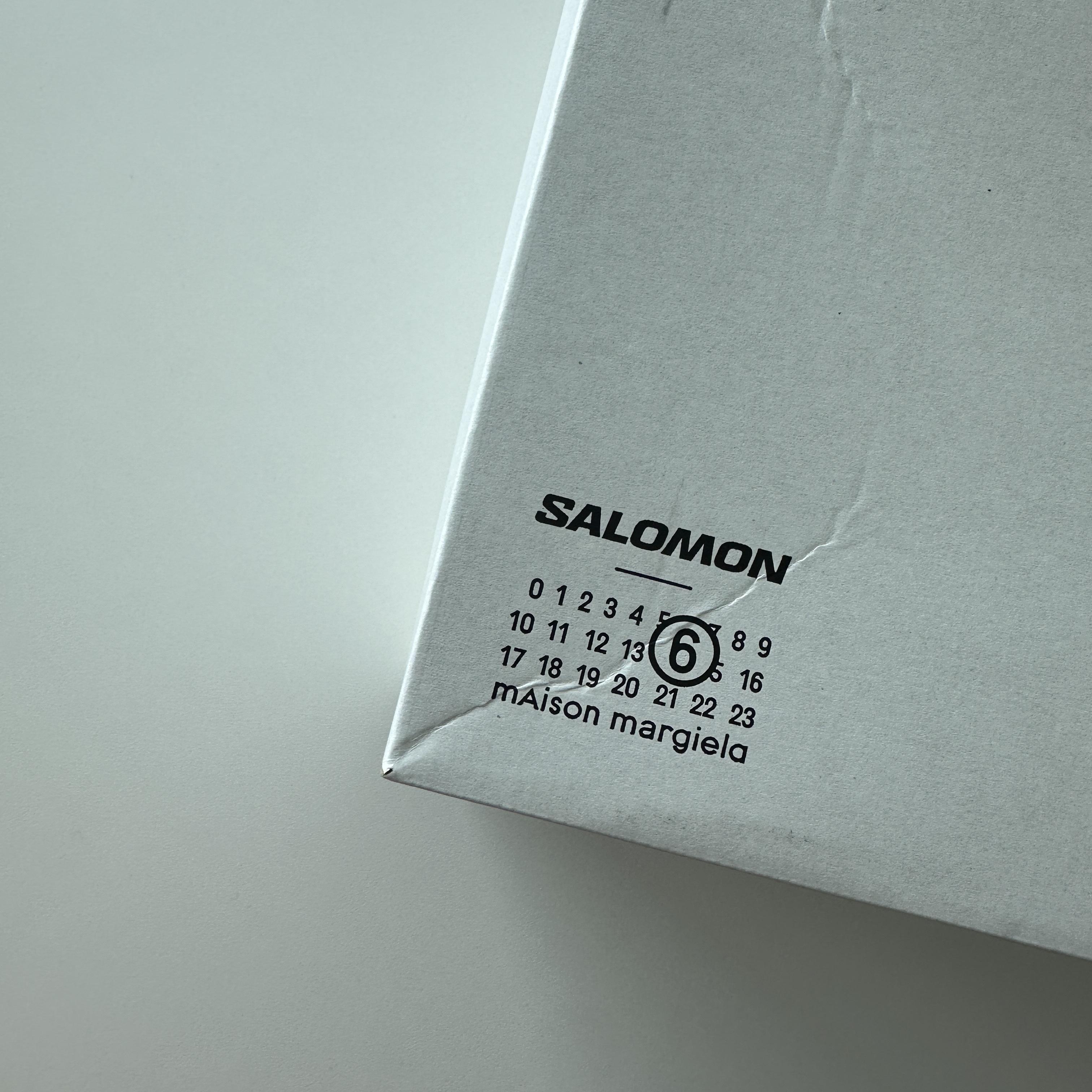 Salomon x MM6 Maison Margiela XT Black 착용 스타일 - 5