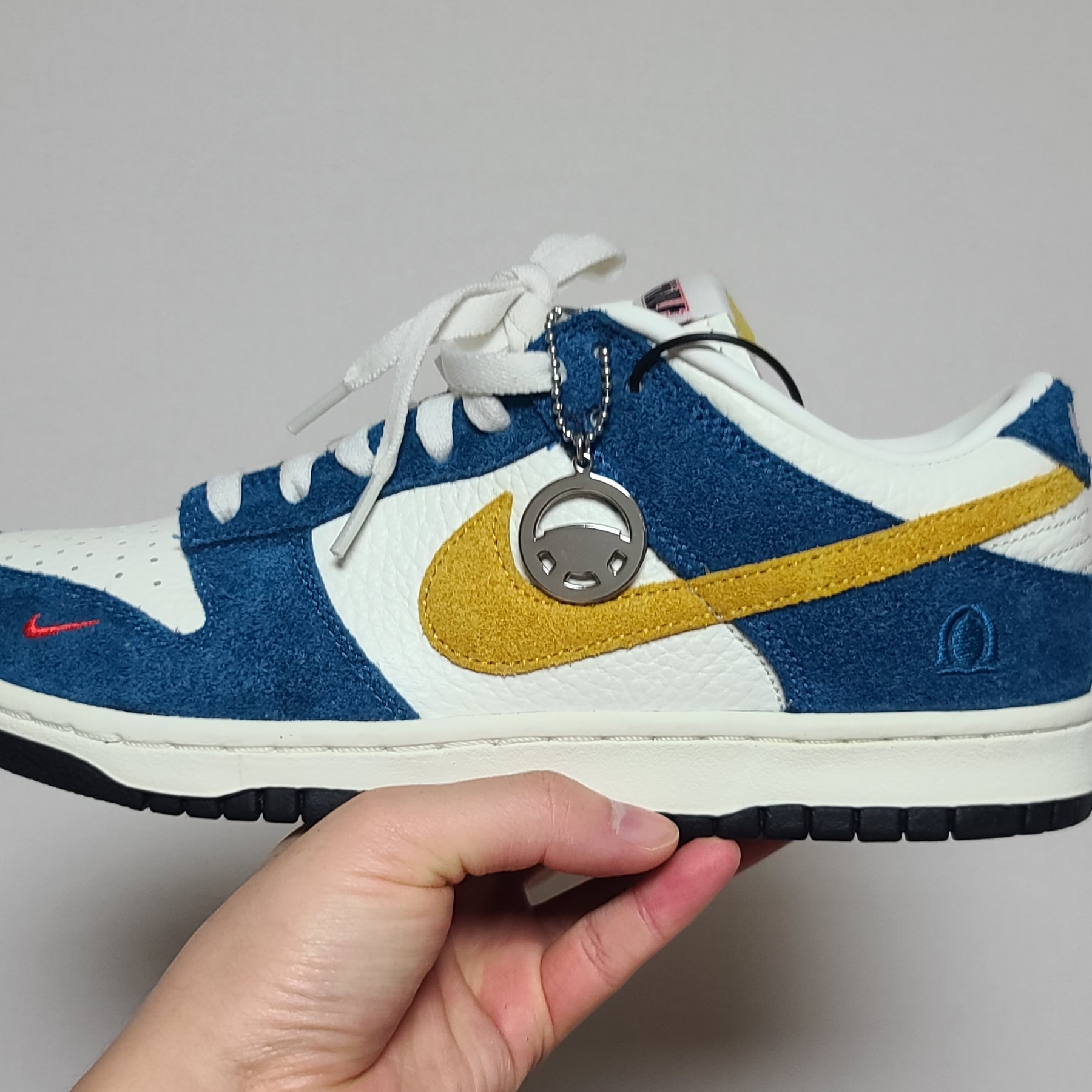 Nike x Kasina Dunk Low 80's Bus 착용 스타일