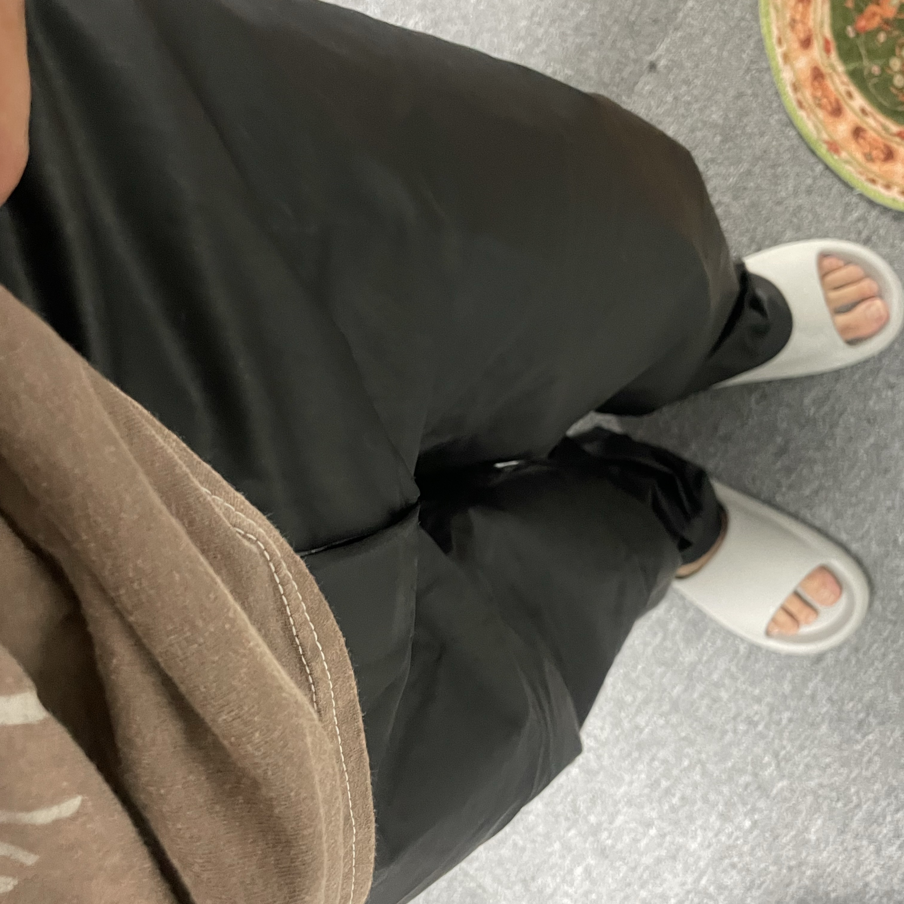 Yeezy PT-04 Black 착용 스타일
