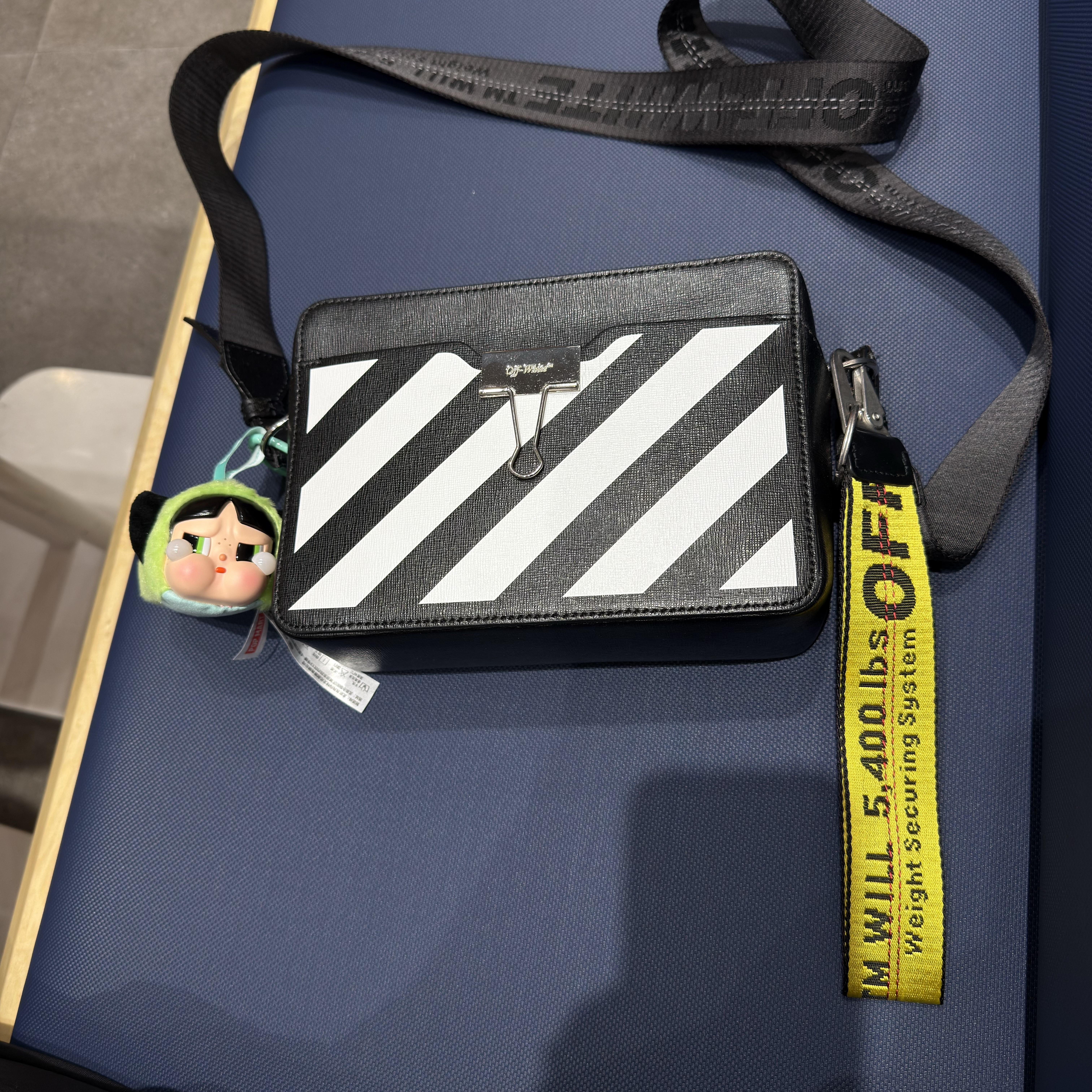 Pop Mart Crybaby x Powerpuff Girls Series Keyring Buttercup (Opened Case) 착용 스타일 - 2