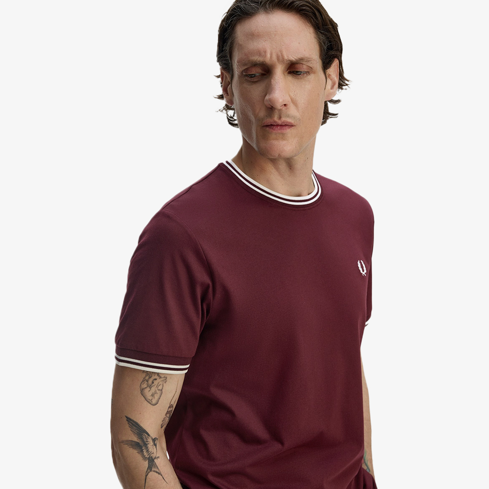 프레드페리 트윈 팁 티셔츠 옥스블러드/에크루(Fred Perry Twin Tipped T-Shirt Oxblood/Ecru) - 3