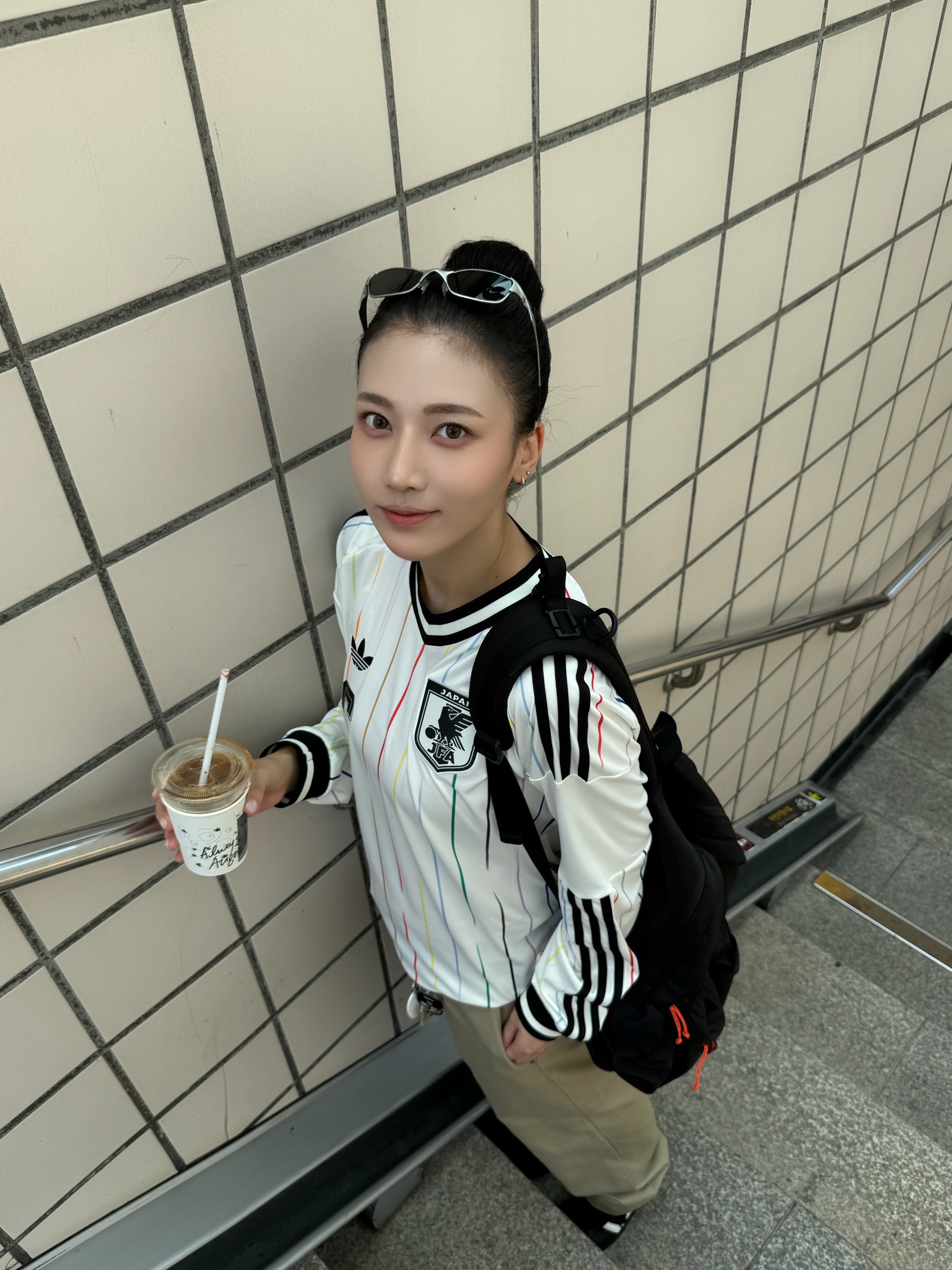 Adidas Superstar II Core Black Cloud White 착용 스타일 - 1