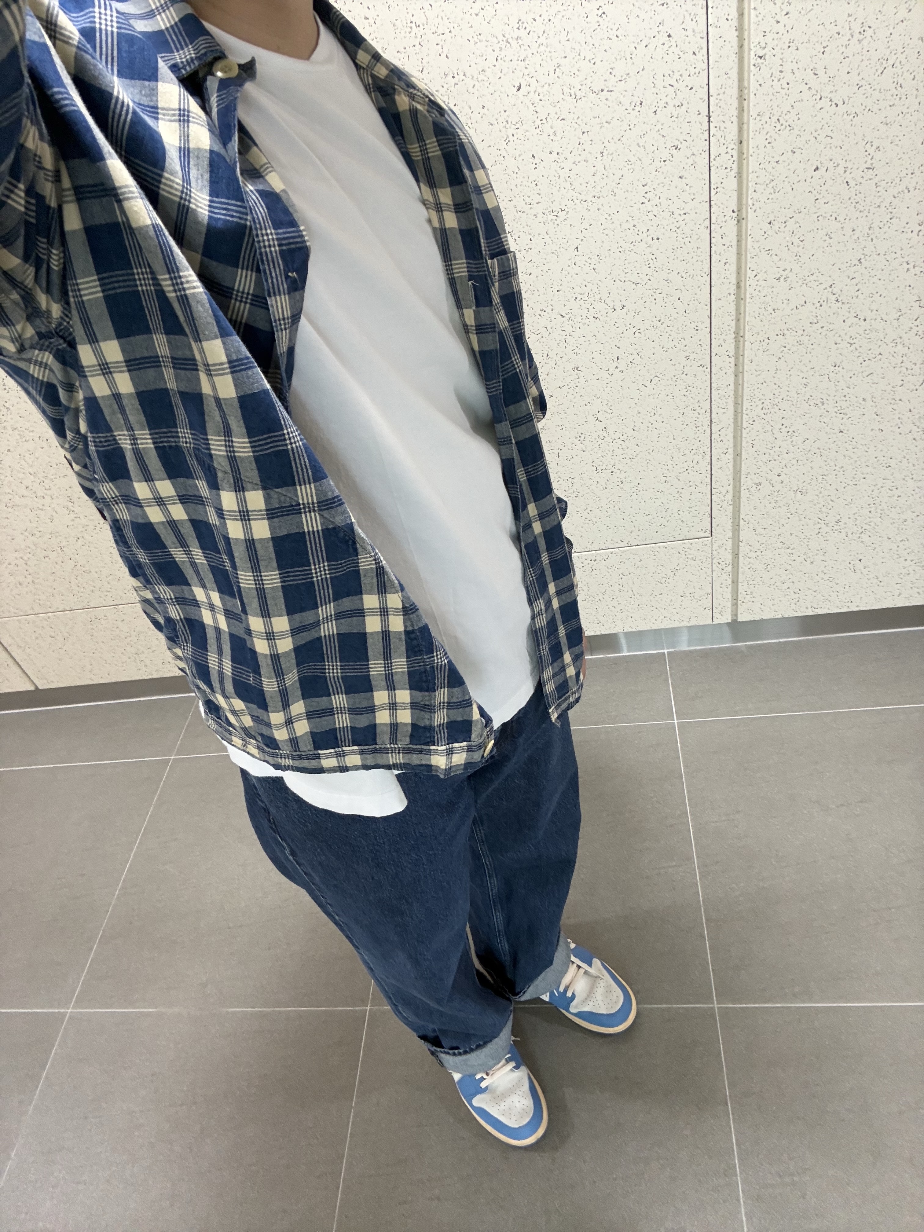 Jordan 1 Low SE Tokyo 96 착용 스타일 - 2