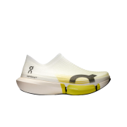 On Running LightSpray Cloudboom Strike 2 White Lime