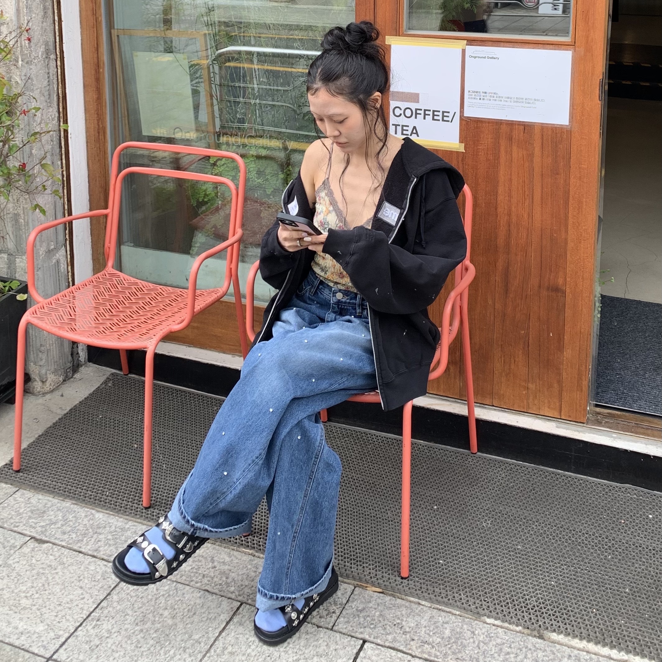 Supreme x MM6 Maison Margiela Box Logo Zip Up Hooded Sweatshirt Black - 26SS, Toga Pulla AJ844 Leather Black - 26SS 착용 스타일 - 4