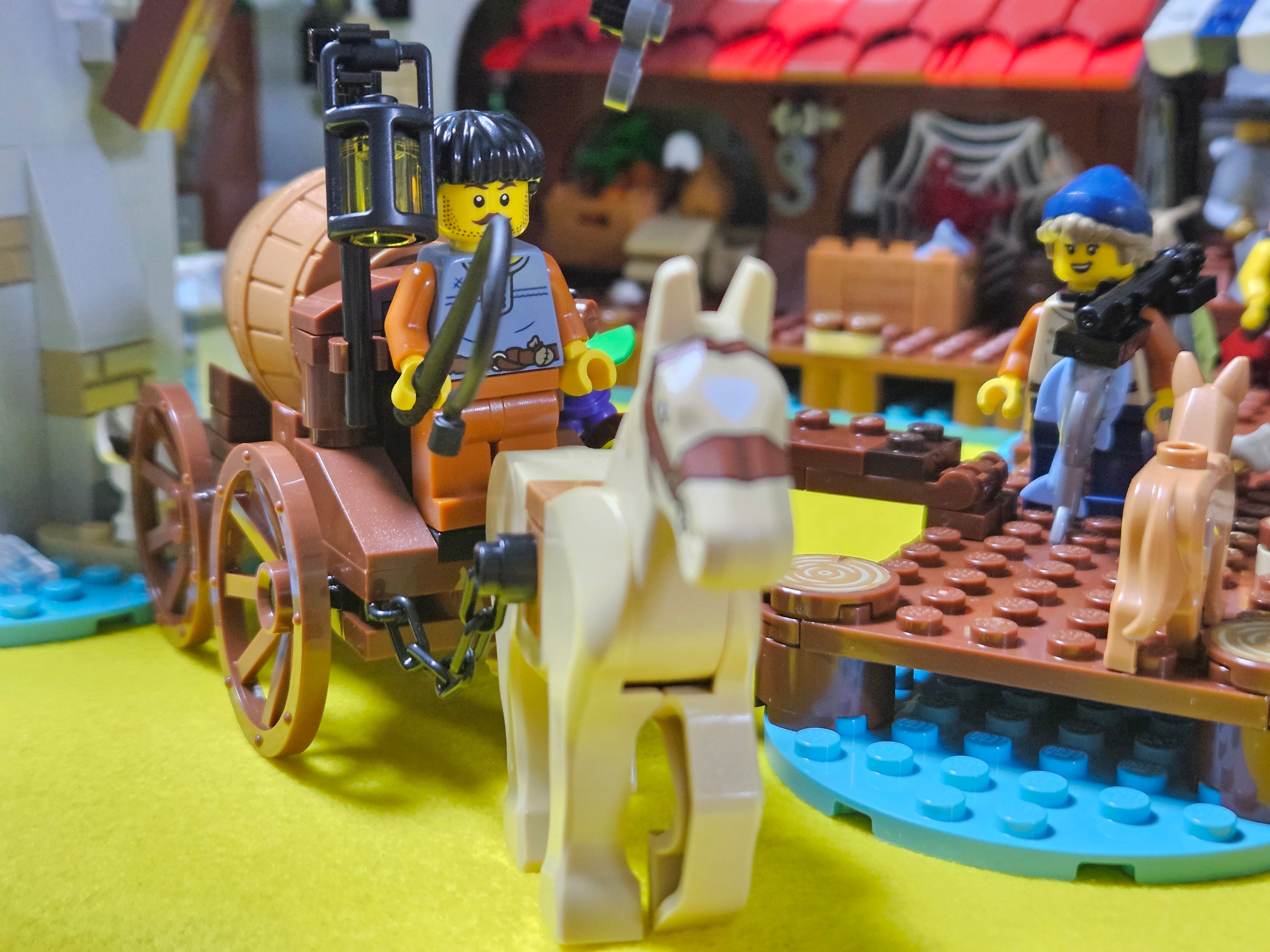 Lego Bricklink Medieval Seaside Market, Lego Lion Knights' Castle 착용 스타일 - 2