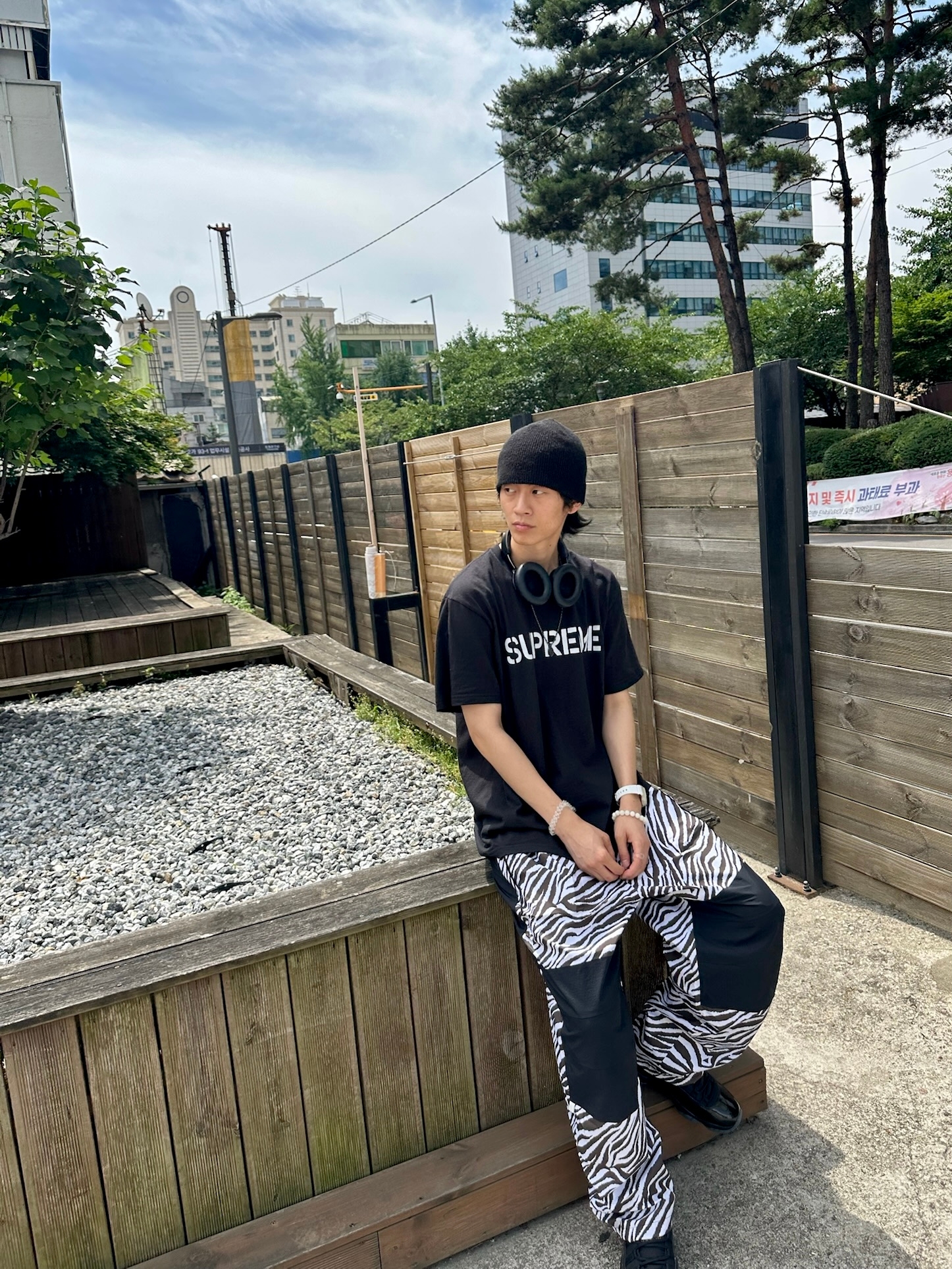 Supreme Hard T-Shirt Black - 26SS 착용 스타일 - 5