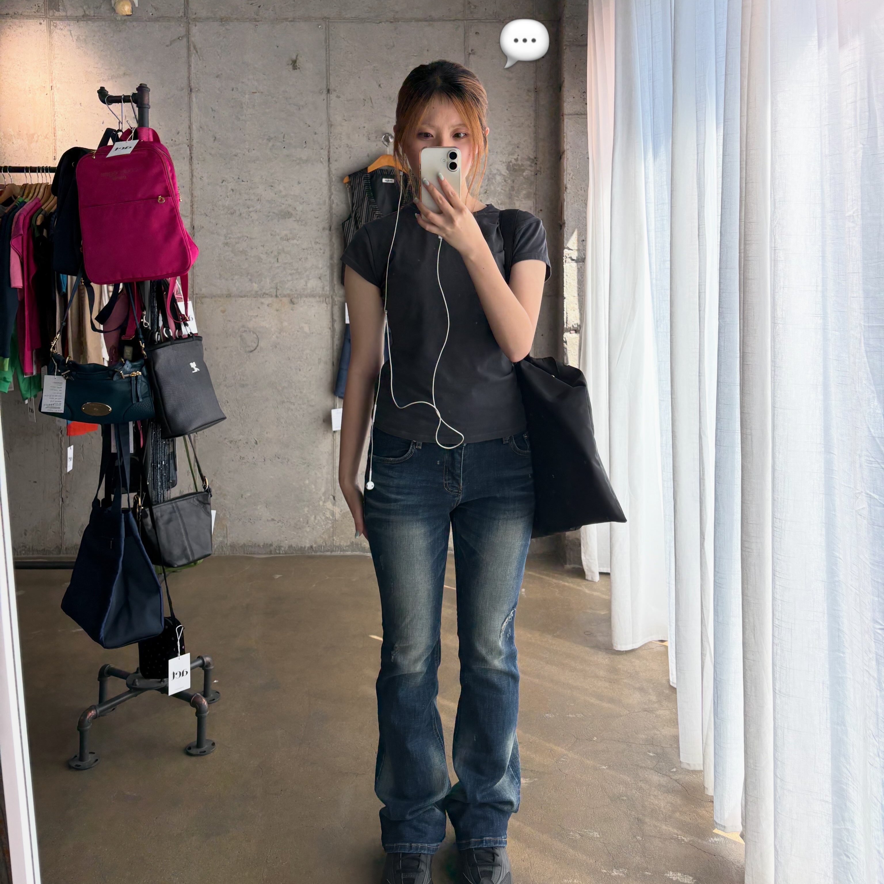 (W) Bohemian Seoul Deep Blue Washing Boots Cut Denim Pants Deep Blue 착용 스타일