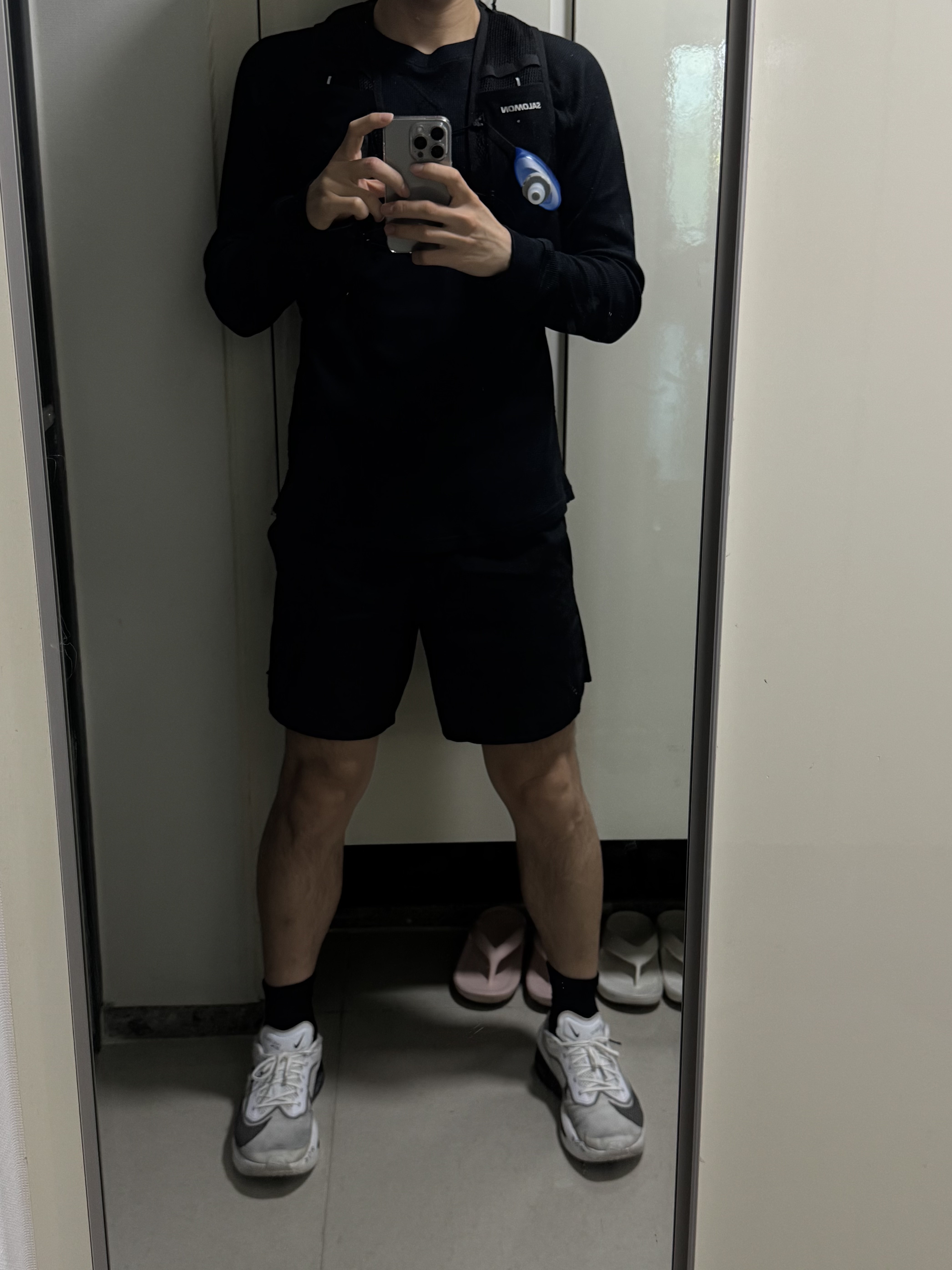 Nike Zoom Fly 6 White Smoke Grey, Salomon Active Skin 8 Set Black Metal 착용 스타일