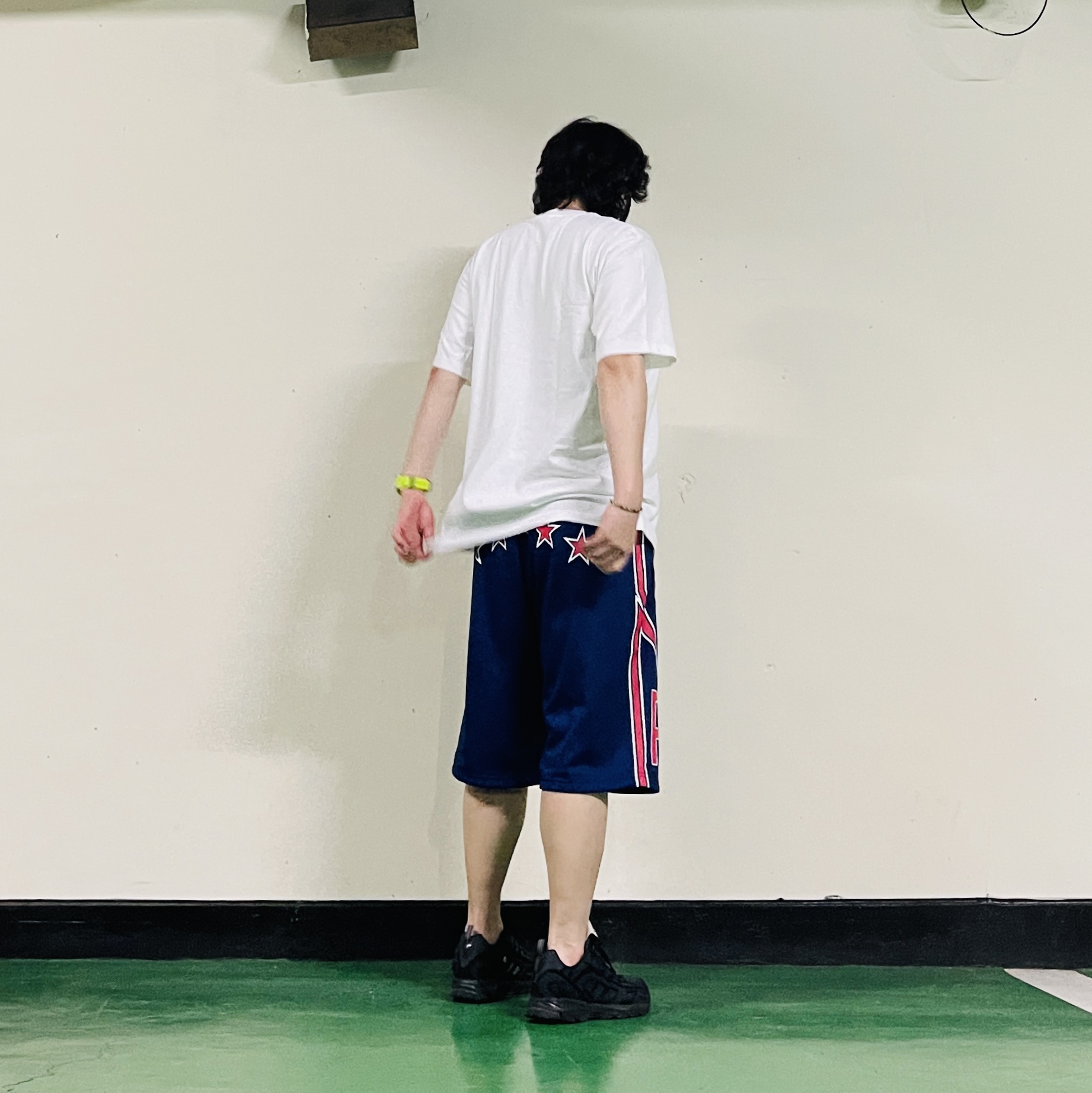 Adidas x Song for the Mute Shadowturf Core Black Night Grey, Palace Lightning Basketball Short Navy Red - 26SS 착용 스타일 - 4