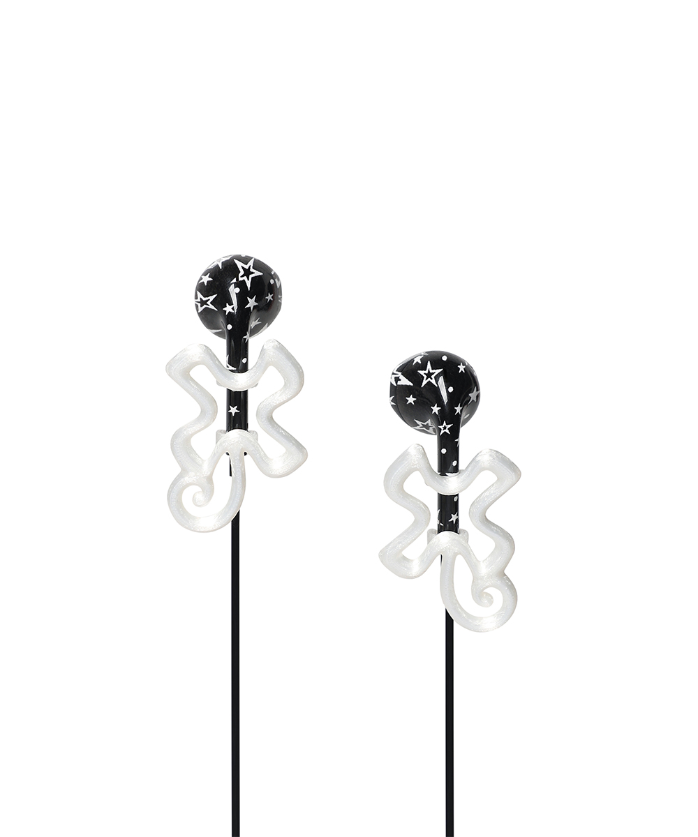 [KREAM 단독] 카비시 x 하현상 스타 와이어드 이어폰 블랙 (USB-C)([KREAM 단독] CAVISH × Ha Hyun Sang Star Wired Earphones Black (USB-C)) - 3