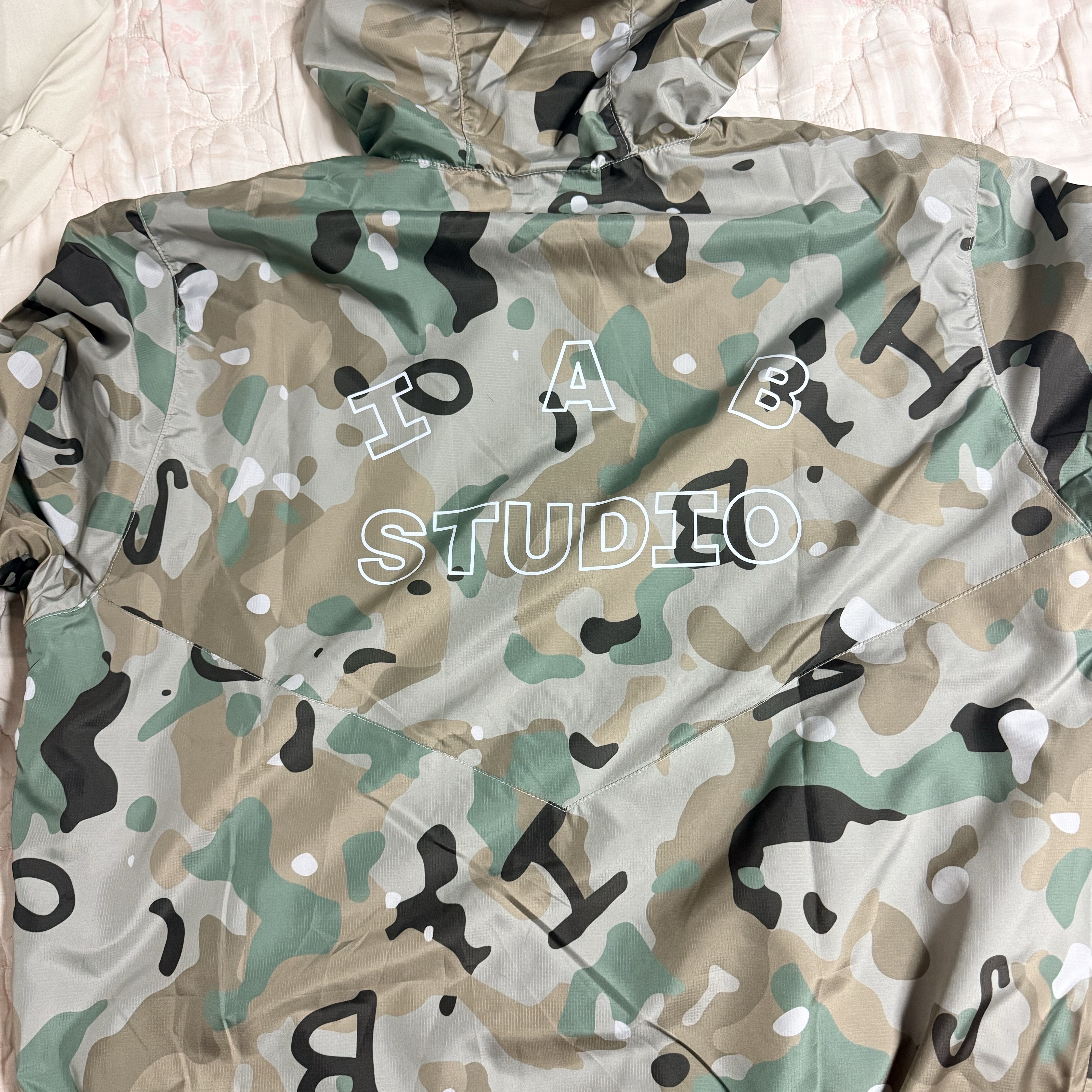 IAB Studio IAB Camo Wind Jacket Camouflage 착용 스타일 - 1