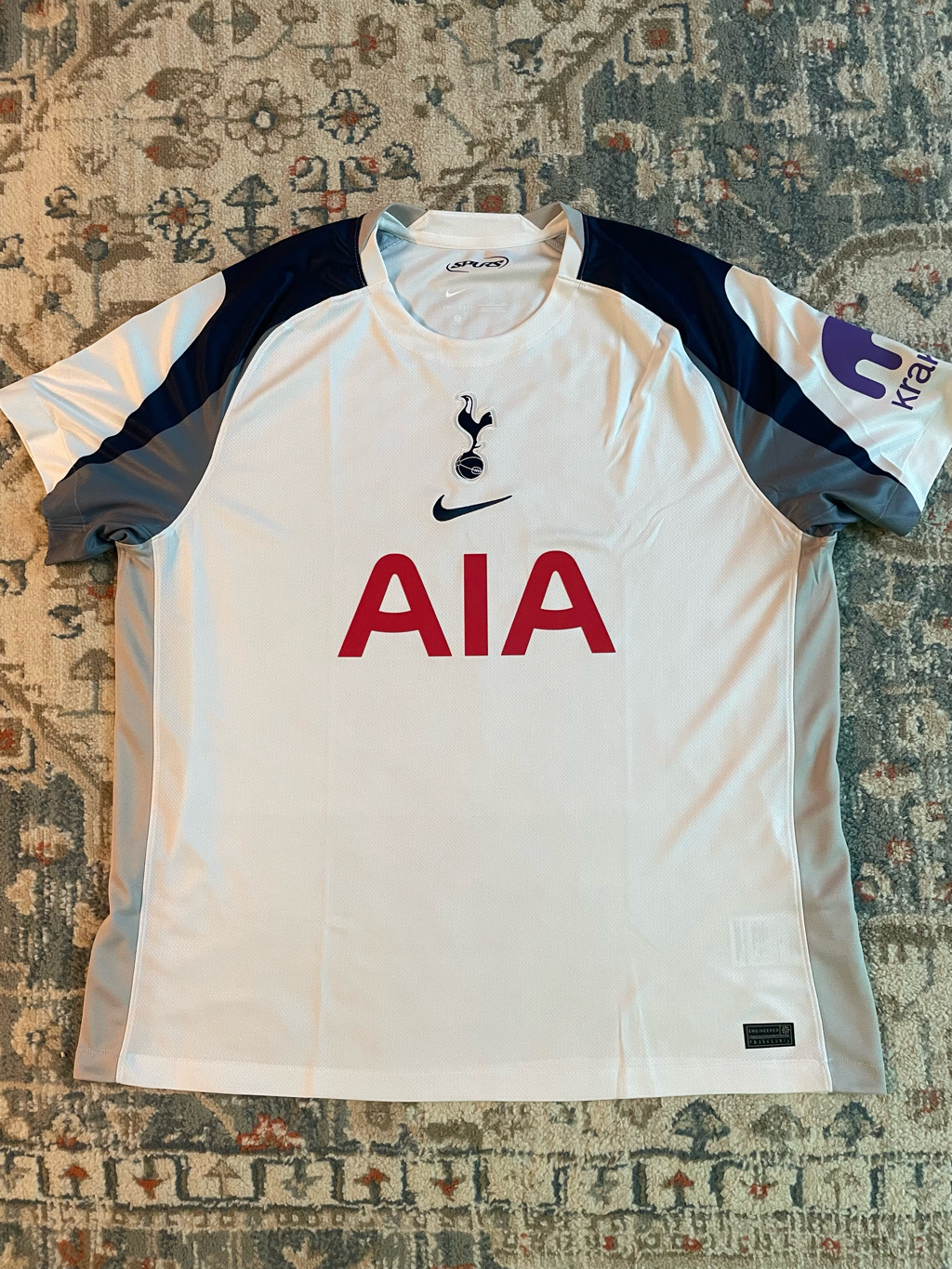 Nike Tottenham Hotspur 2025/26 Stadium Home Dri-Fit Football Replica Jersey White Light Iron Ore (Non Marking Ver.) 착용 스타일 - 1