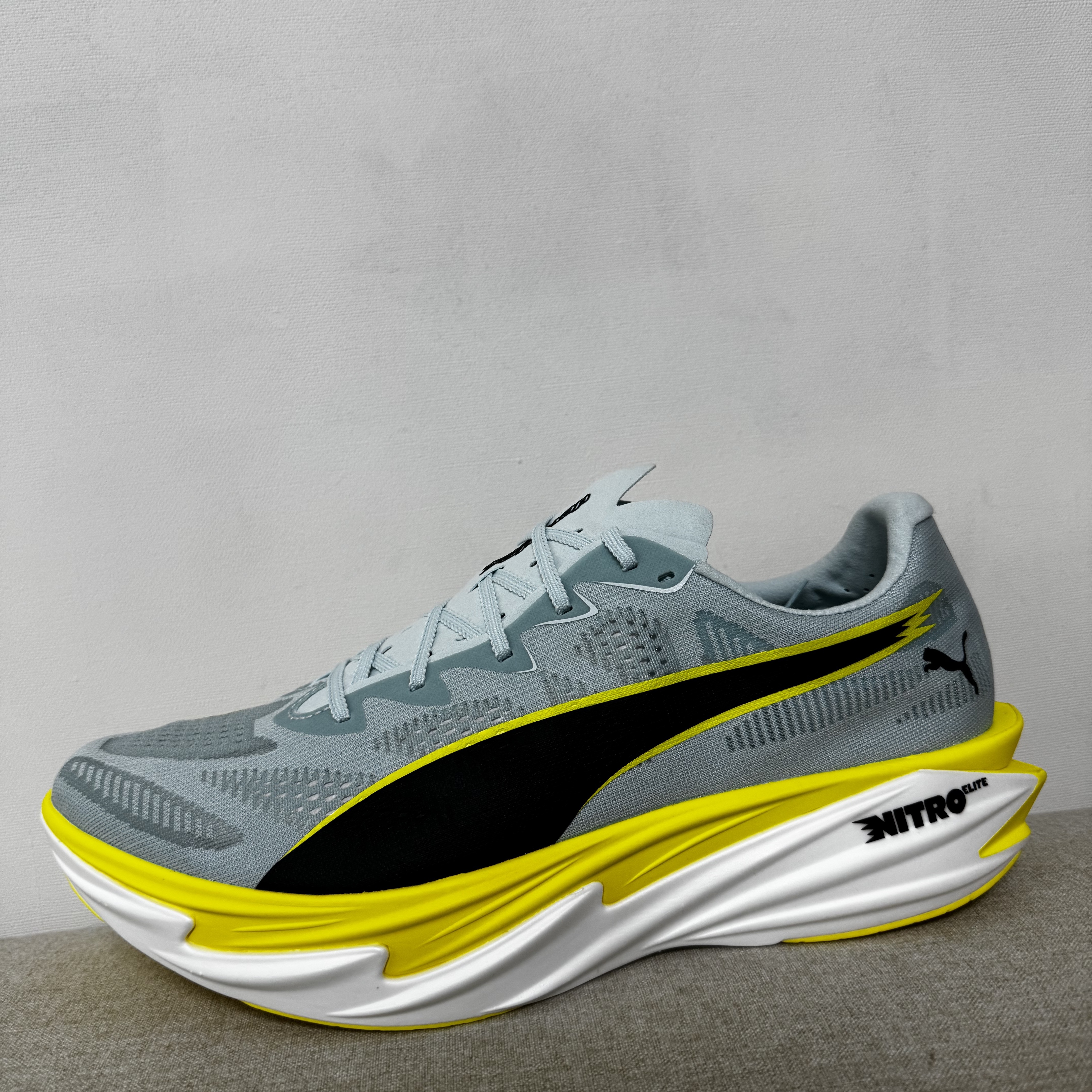 Puma Deviate Nitro Elite 4 Fresh Water Lemon Crush 착용 스타일 - 2