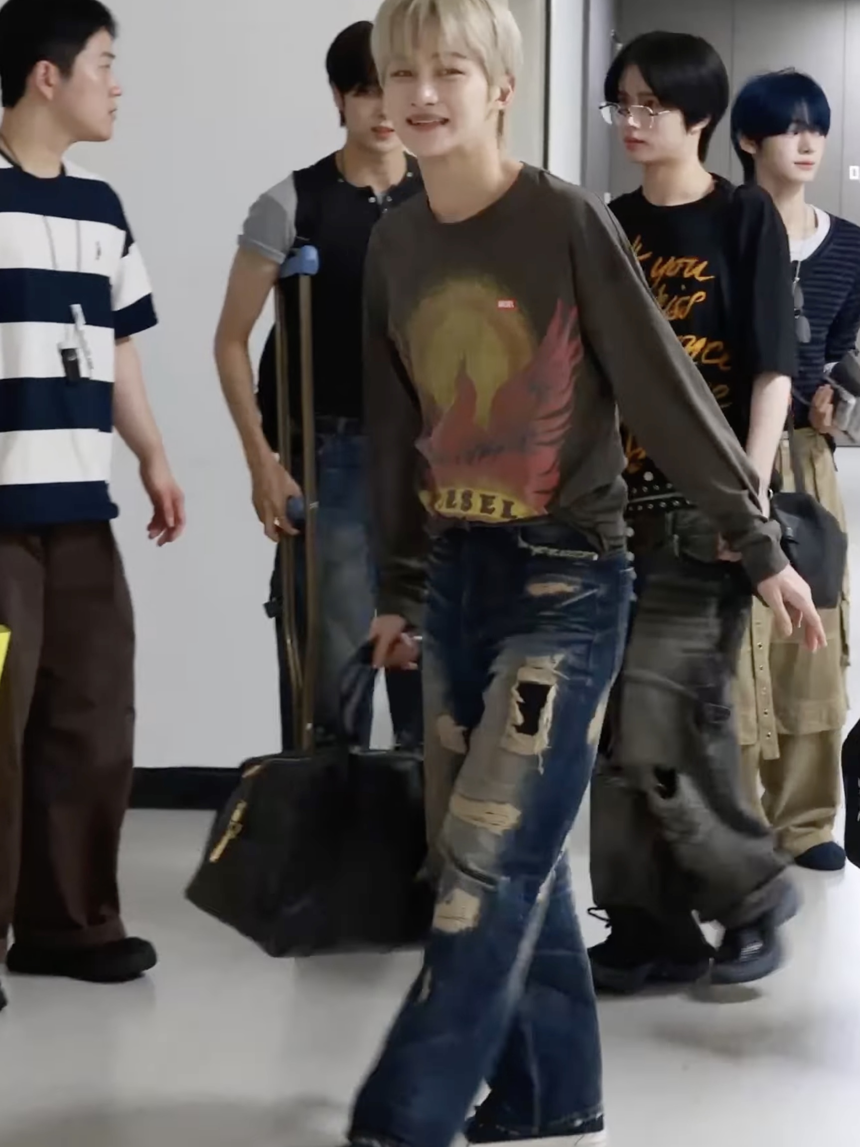 [트리플적립] PACOSPLY Sick Boy Denim Pants Blue, [트리플적립] PACOSPLY Sick Boy Denim Pants Navy 착용 스타일