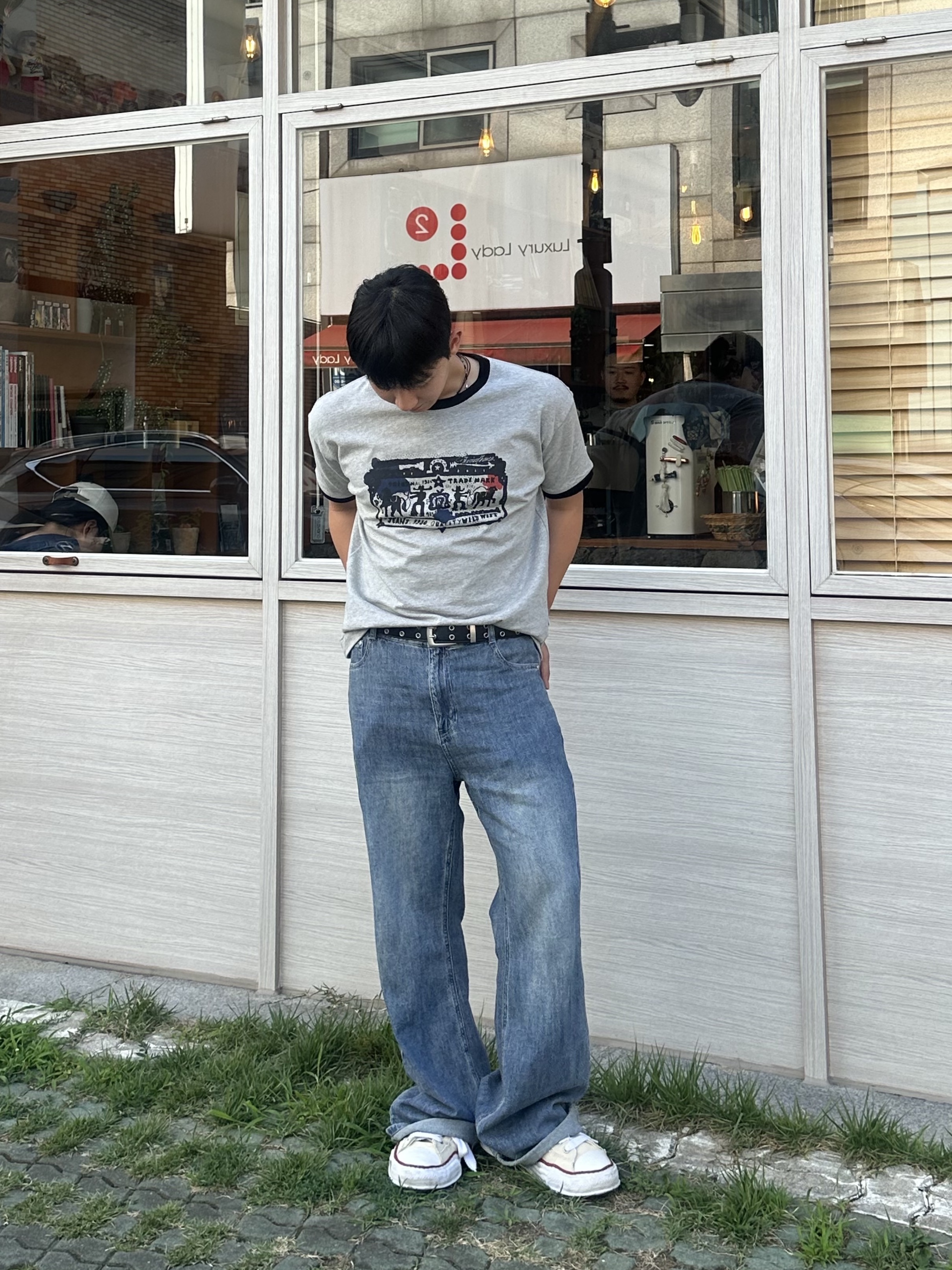 Thevinylhouse Cowboy Pictogram Ringer Tee Grey, Maison Mihara Yasuhiro Peterson OG Sole Canvas Low-top Sneakers Natural 착용 스타일 - 1