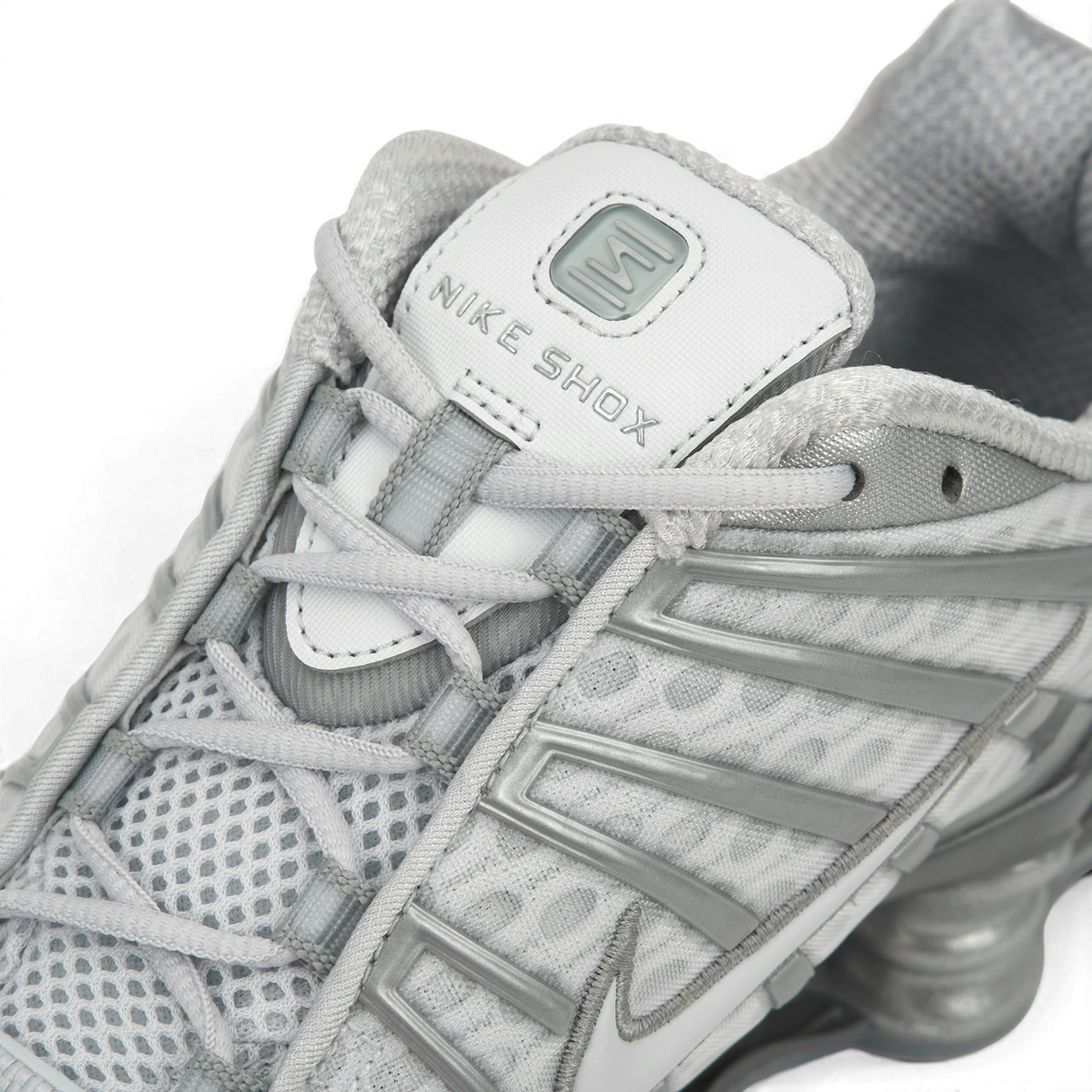(W) 나이키 샥스 TL 퓨어 플래티넘 앤 메탈릭 실버((W) Nike Shox TL Pure Platinum and Metallic Silver) - 7