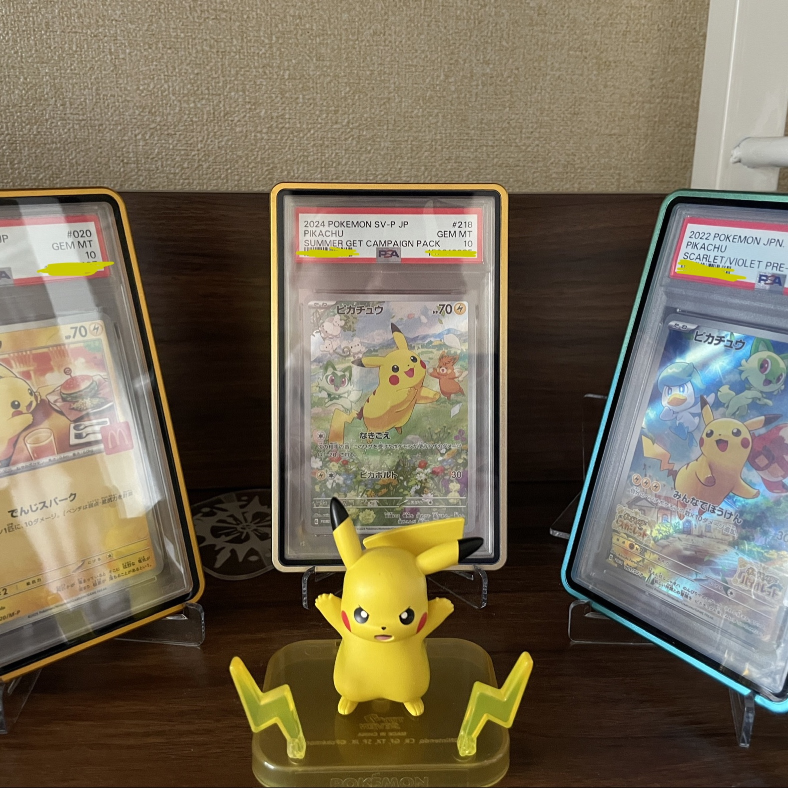 Pokemon TCG Pikachu P Scarlet & Violet Promos (Japanese Ver.), Pokemon TCG Pikachu P Scarlet & Violet Promos (Japanese Ver.) 착용 스타일