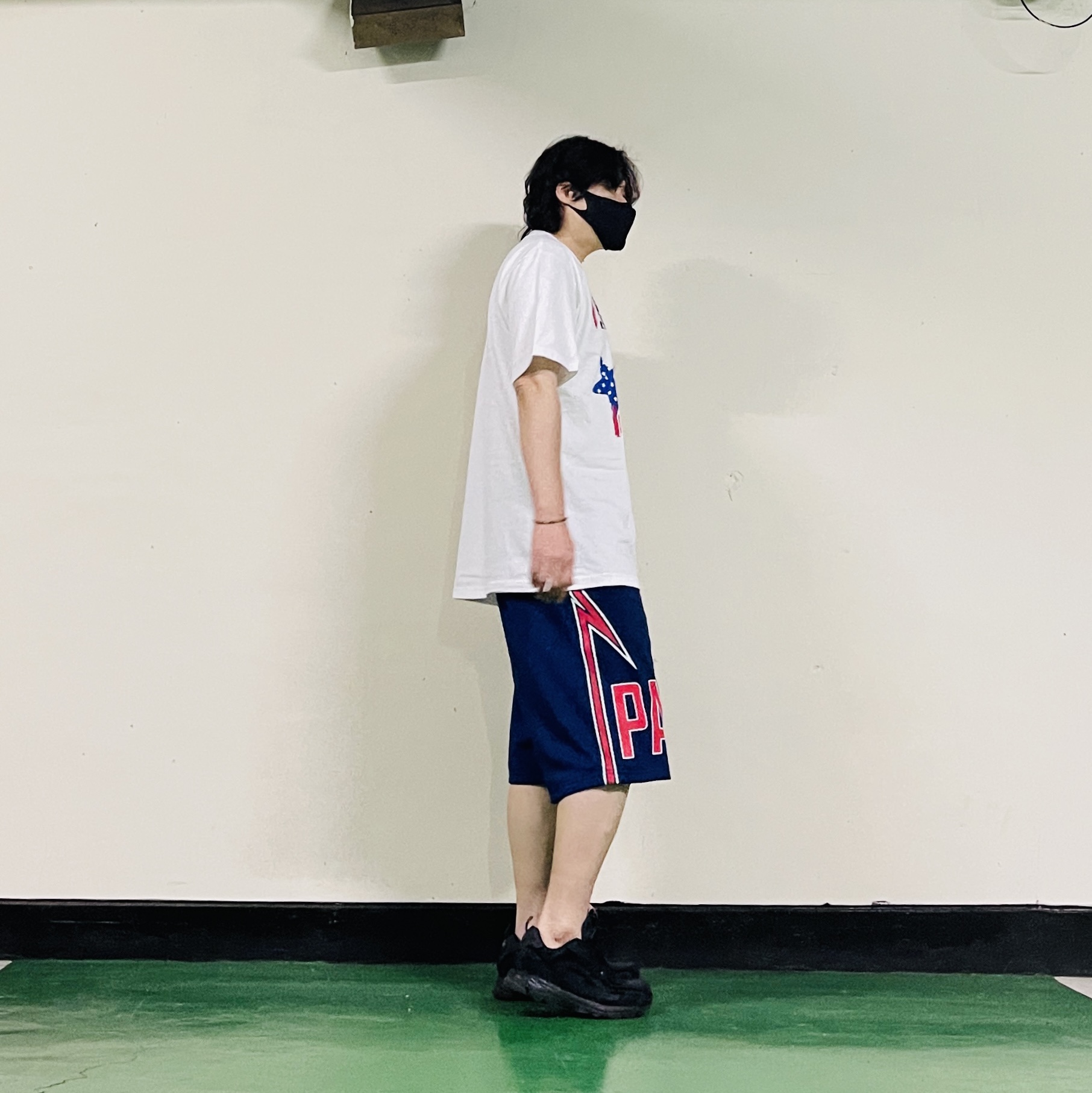 Adidas x Song for the Mute Shadowturf Core Black Night Grey, Palace Lightning Basketball Short Navy Red - 26SS 착용 스타일 - 3