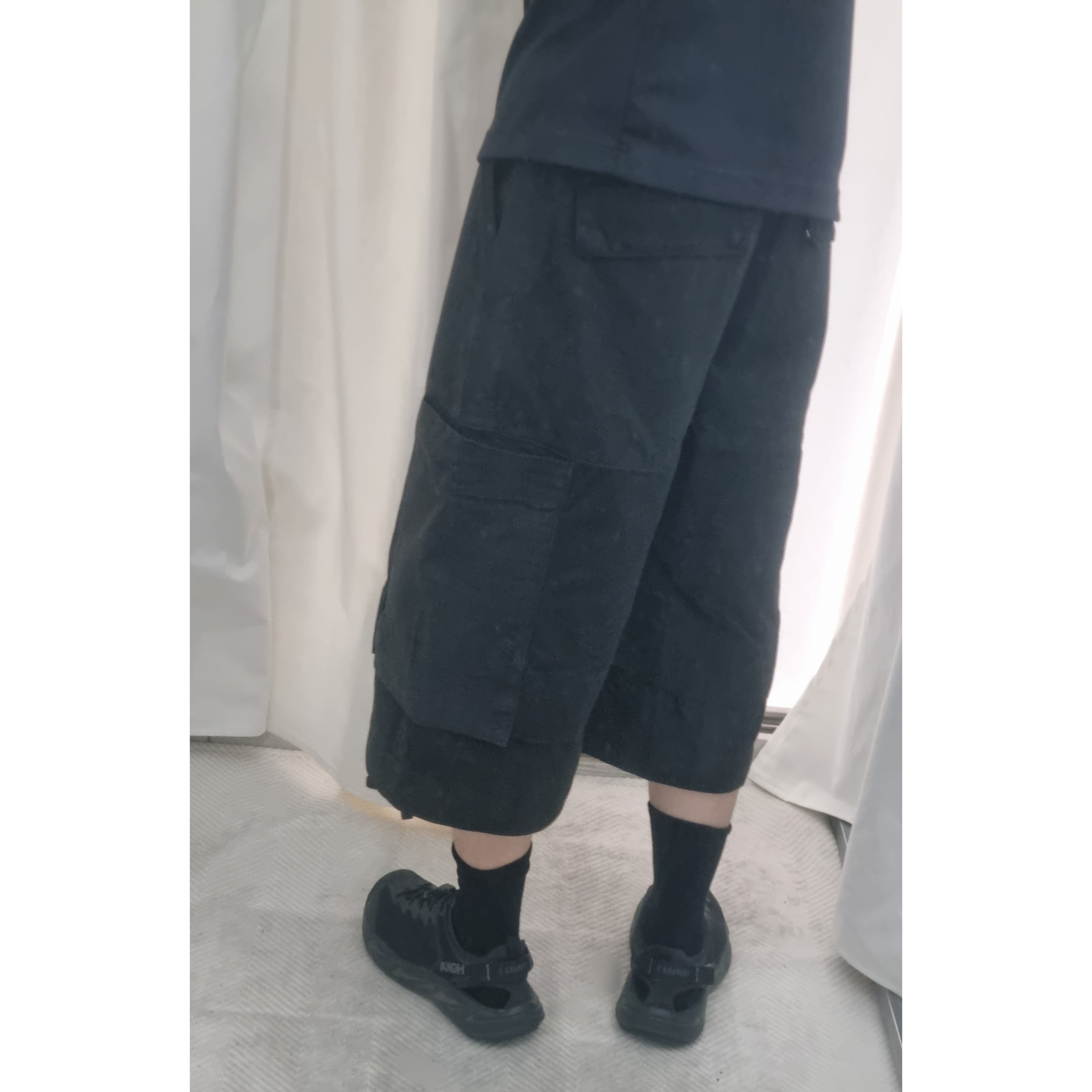Hoka Hopara 2 Black, Casio G-Shock DW-5600UBB-1DR 착용 스타일 - 3