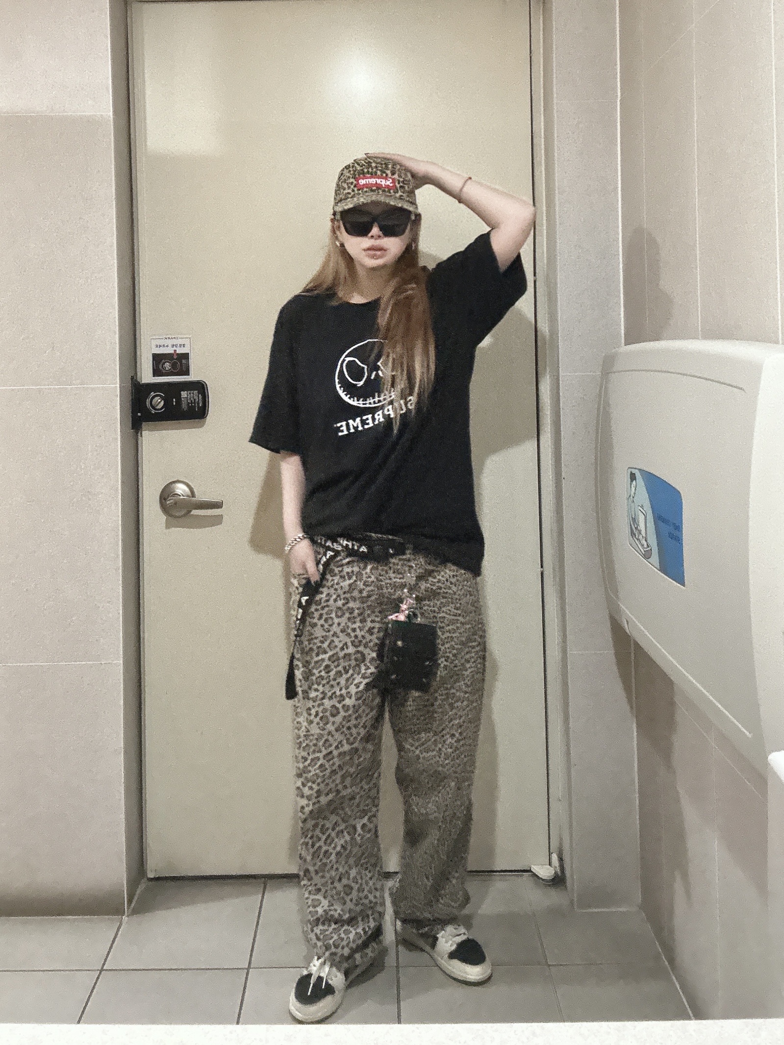 Supreme Washed Chino Twill Camp Cap Leopard - 23FW, Chanel Square Sunglasses Acetate & Black Frame Grey Lenses Asian Fit 착용 스타일