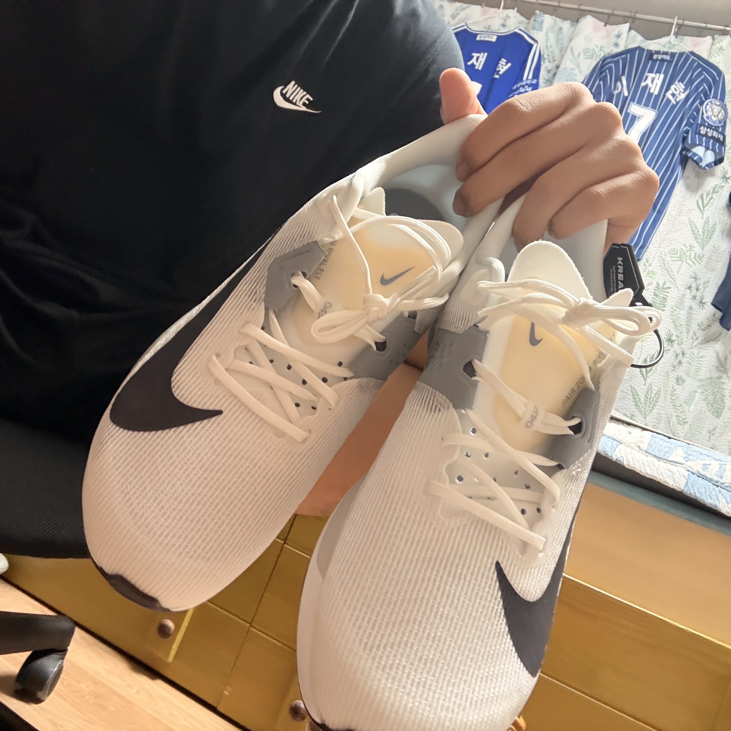 Nike Air Zoom Rival Fly 4 White Pure Platinum 착용 스타일 - 2
