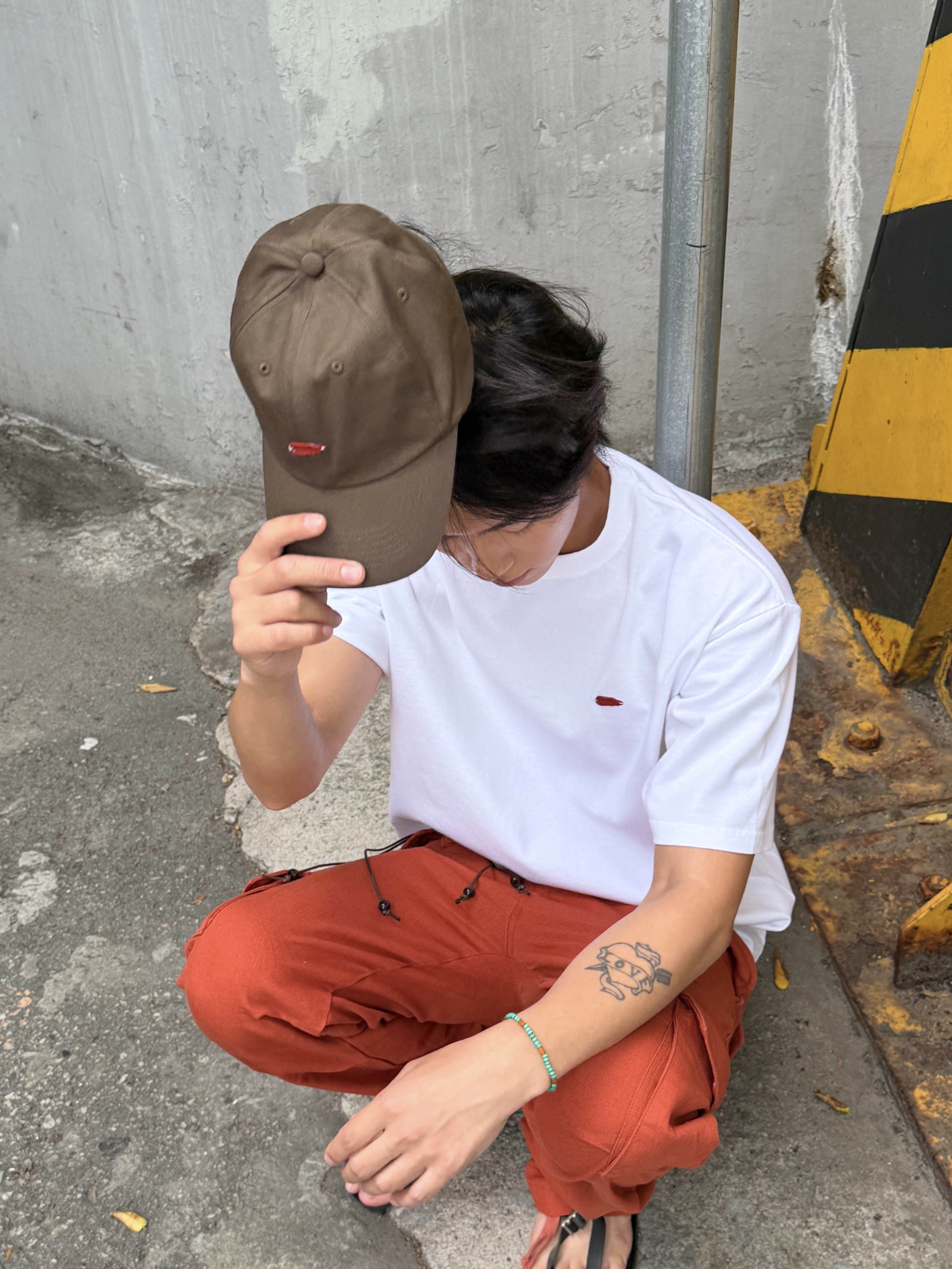 AKRYL Icon Cap Maron - 26FW 착용 스타일