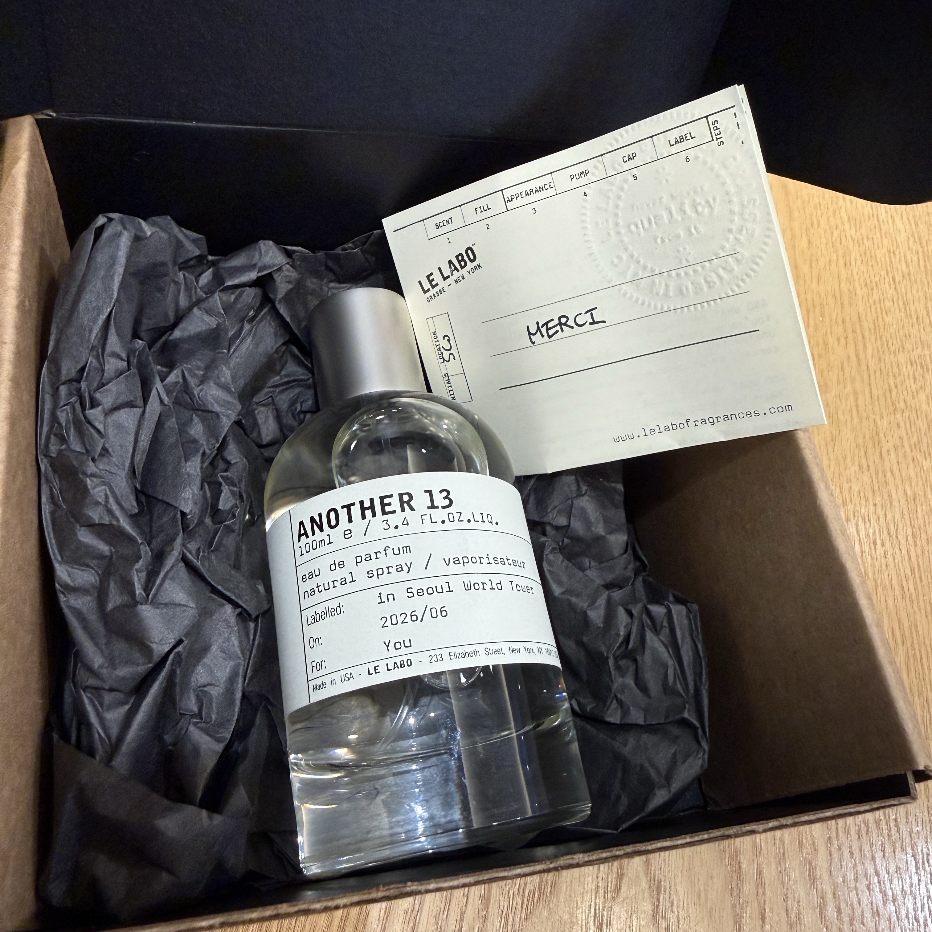Le Labo Another 13 Eau De Parfum 100ml 착용 스타일 - 2