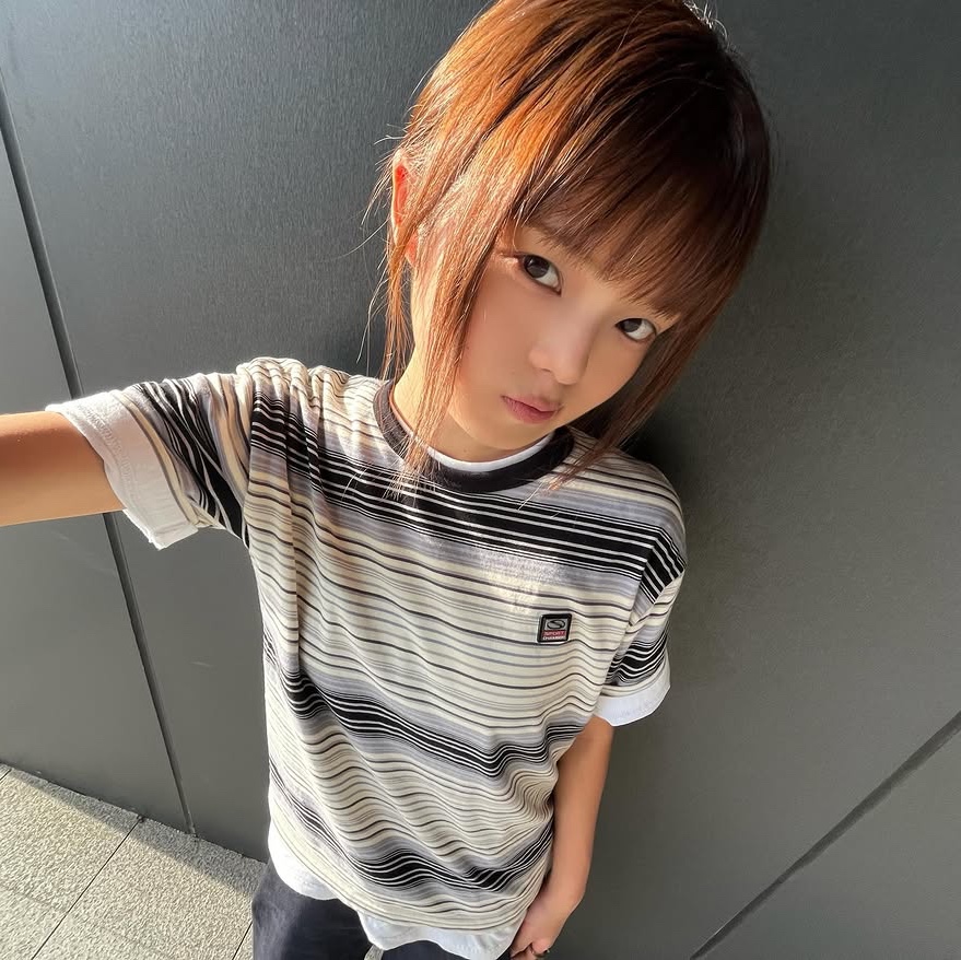 SPORT CHAMBER Glitch T-shirt GRAY 착용 스타일 - 3