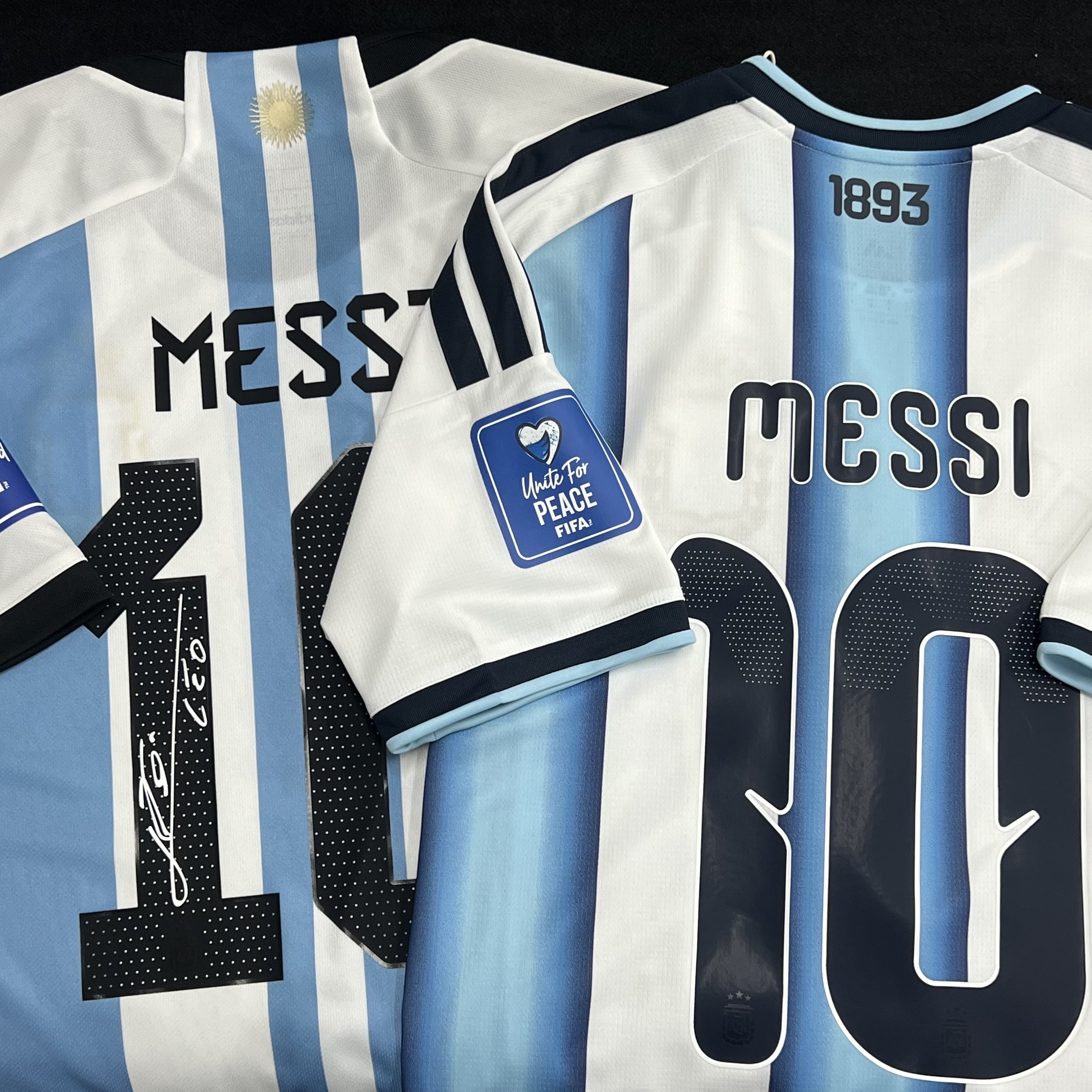 Adidas Argentina 2026 Home Jersey White Icey Blue - KR Sizing (Non Marking Ver.), Adidas Argentina Home Jersey 2022 Winners 3-Star White Light Blue - US Sizing (Non Marking Ver.) 착용 스타일