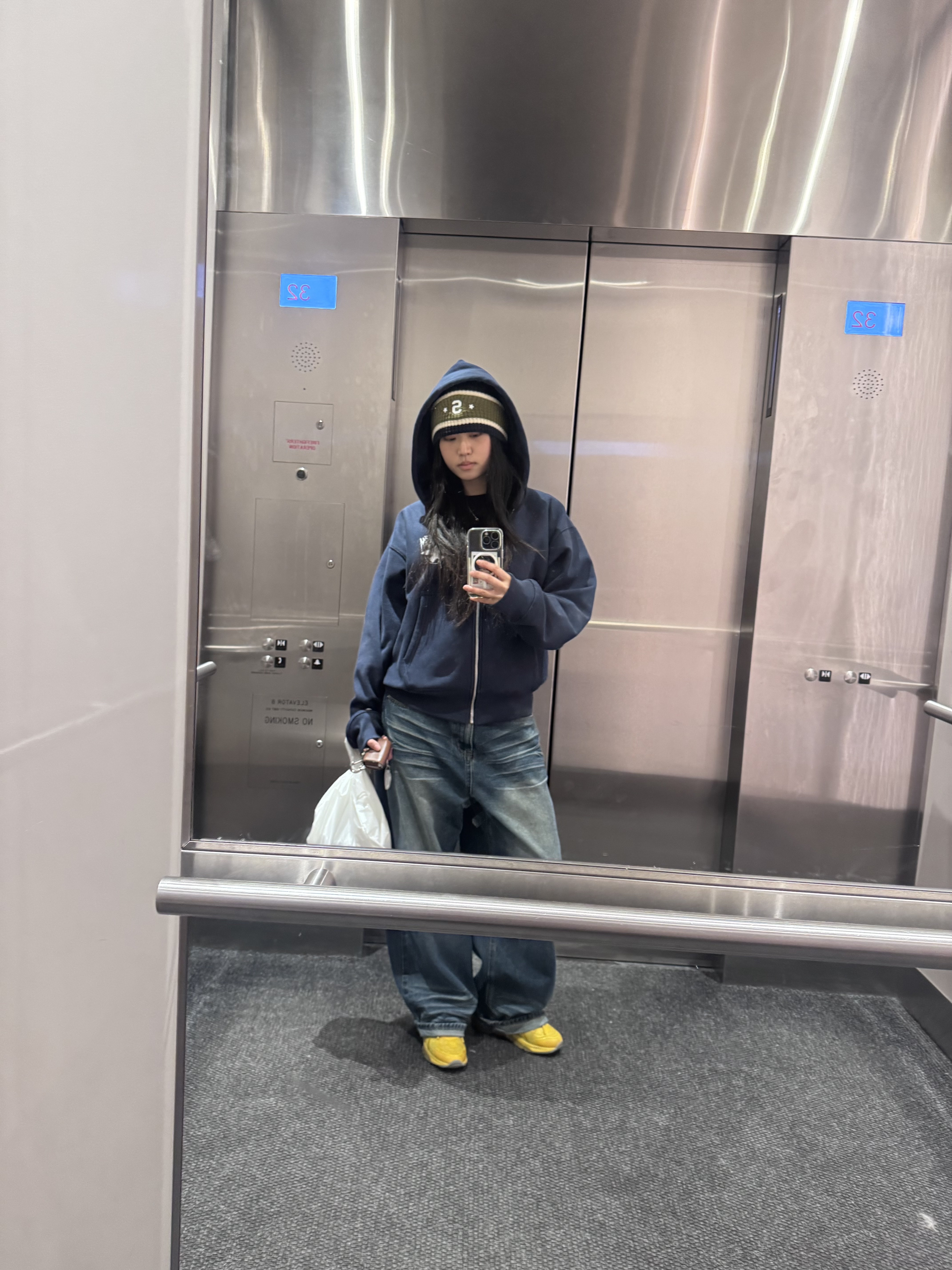 Stussy Long Haul Zip Hoodie Navy, Asics x C.P. Company Gel-Quantum 360 VIII Yellow 착용 스타일