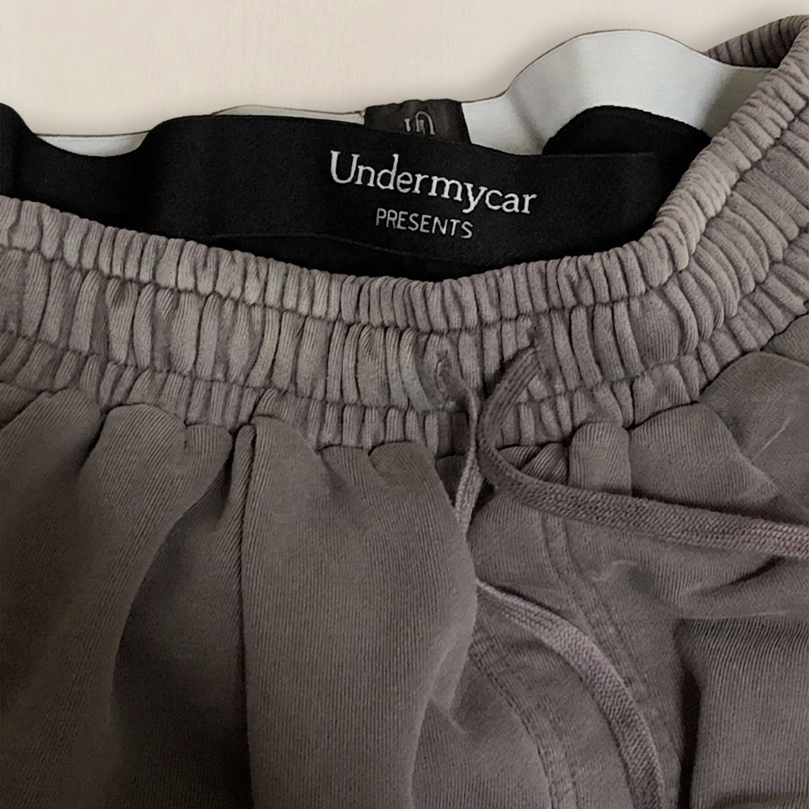 Mu.Go Gashapon Basic Logo Drawers Black & Random, Undermycar MU.127 Classic Logo Brush Washed Sweat Shorts Mocha 착용 스타일 - 1
