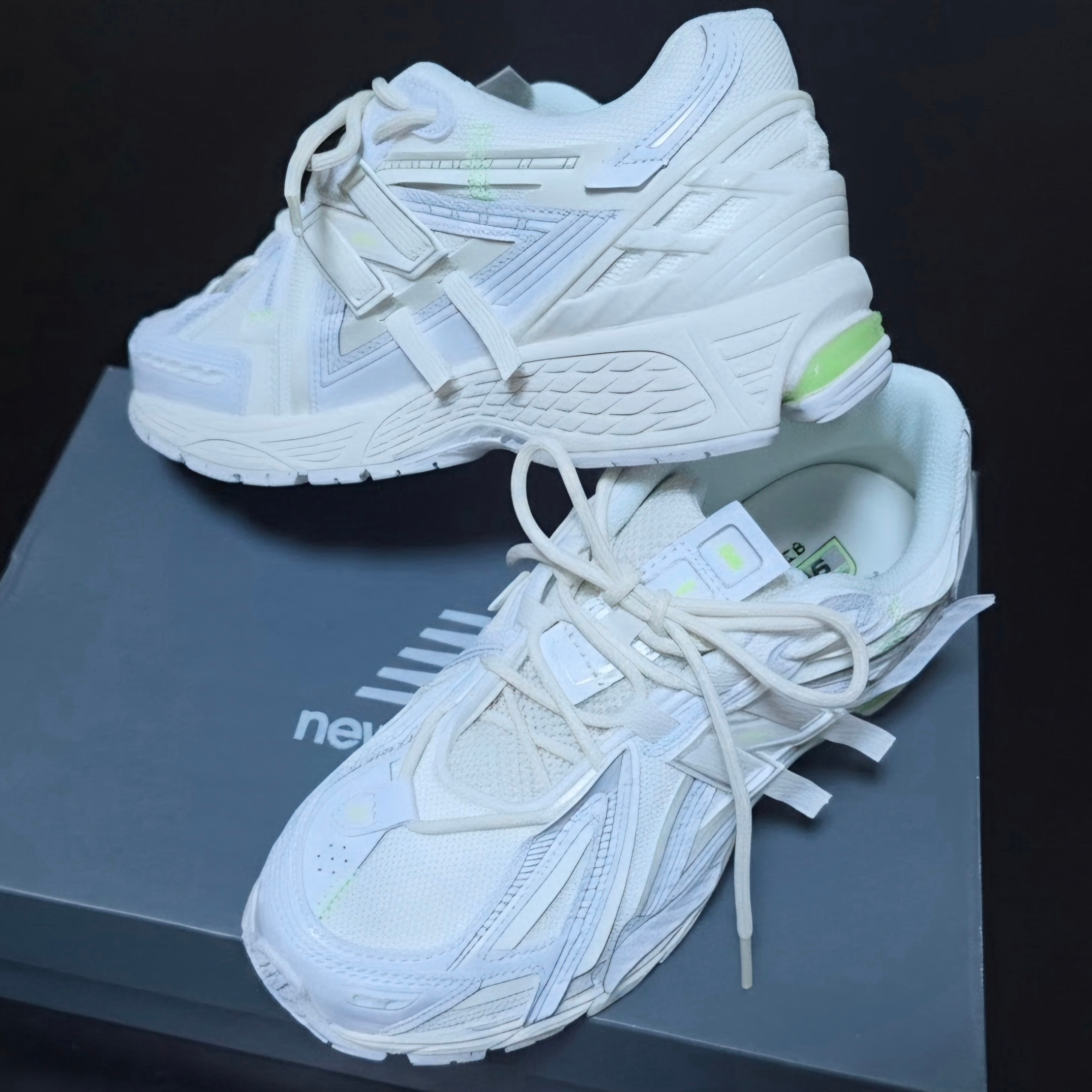 New Balance 1906A White Mint Flash 착용 스타일 - 3