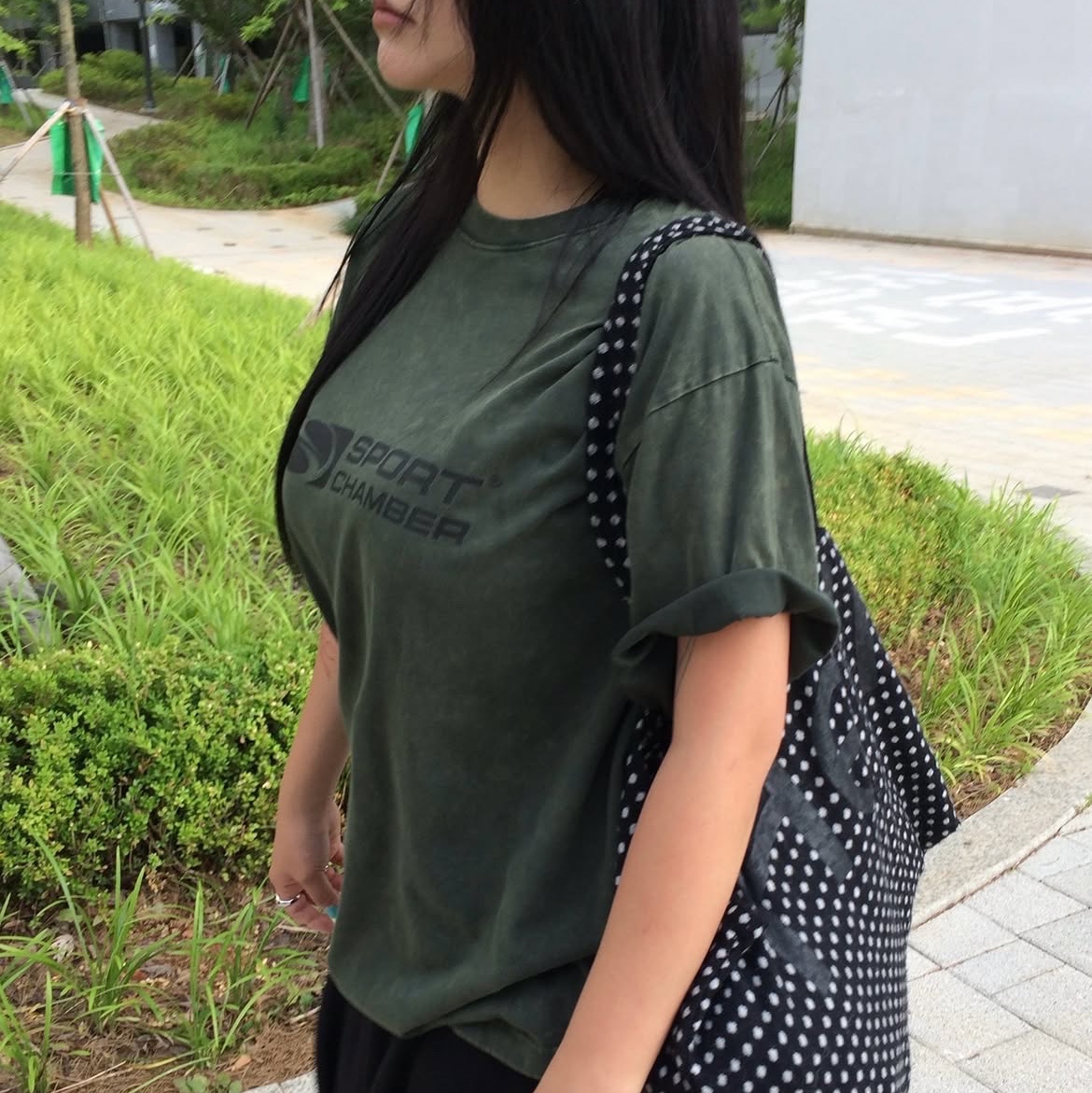 SPORT CHAMBER Washed Flash T-Shirt Deep Green 착용 스타일 - 2