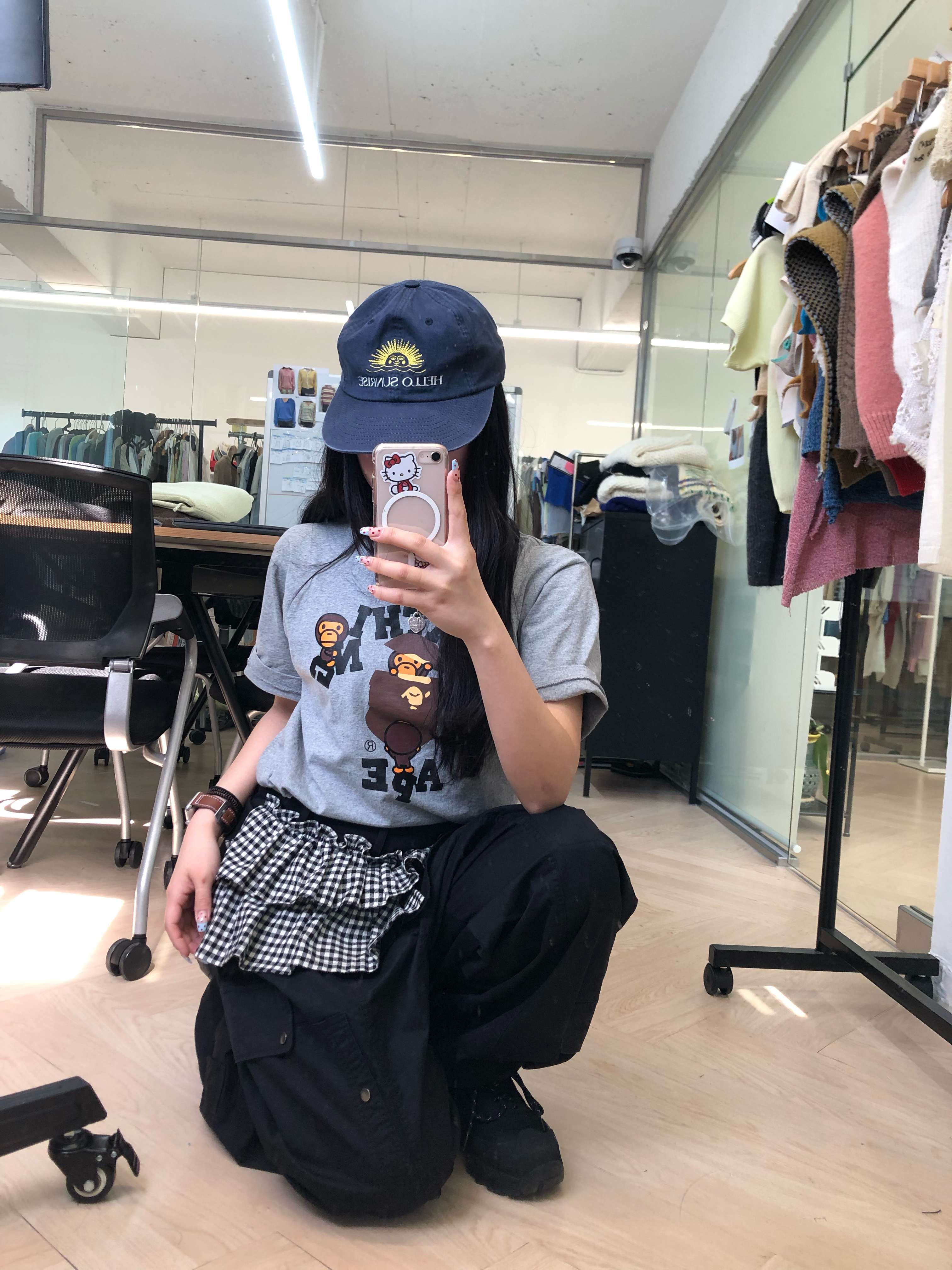 Roa Hiking Katharina Black, Hello Sunrise Washed HS Arch Logo 6Panel Cap Navy & Orange 착용 스타일