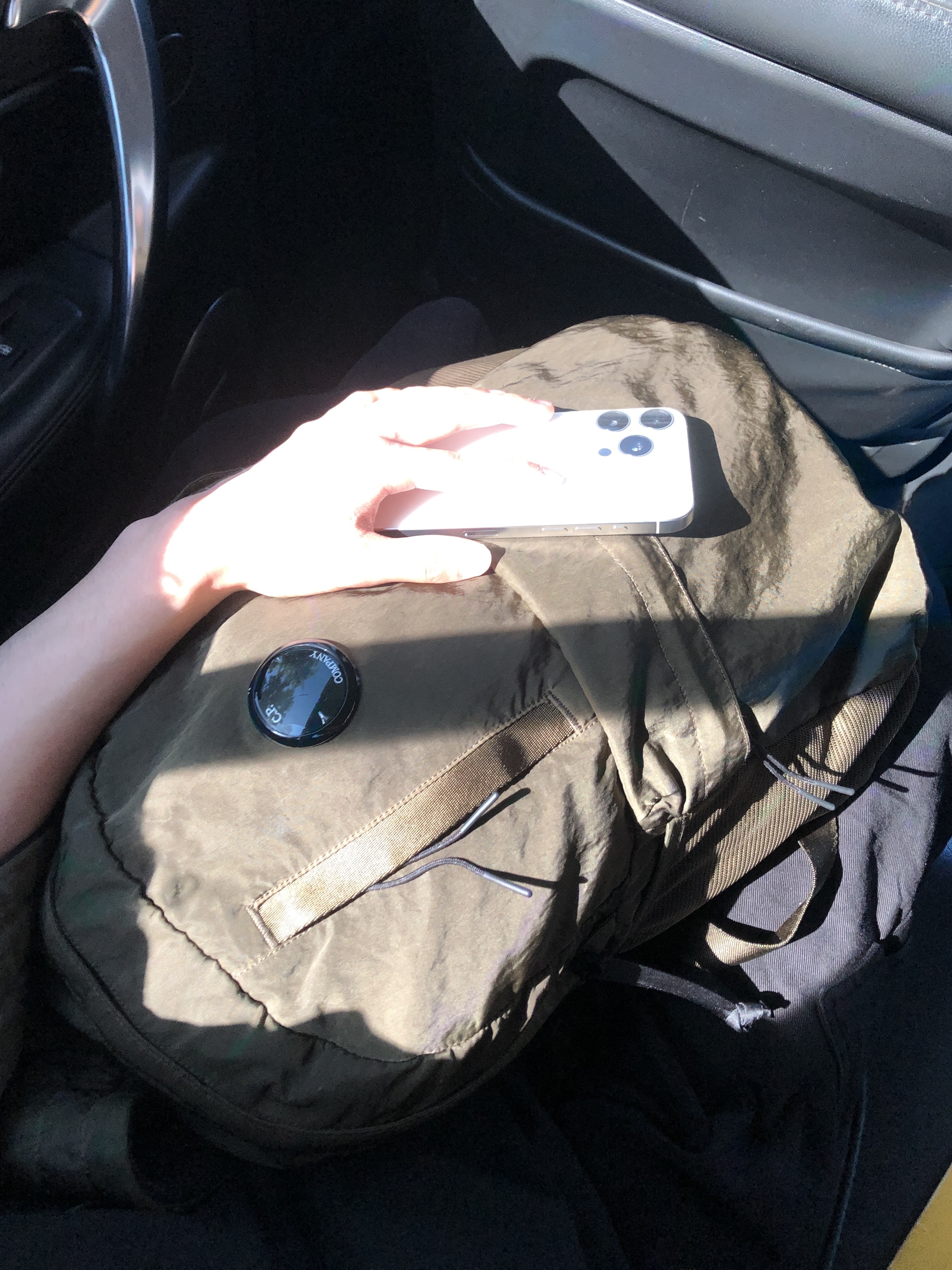 C.P. Company Nylon B Lens Backpack Ivy Green - 25FW 착용 스타일